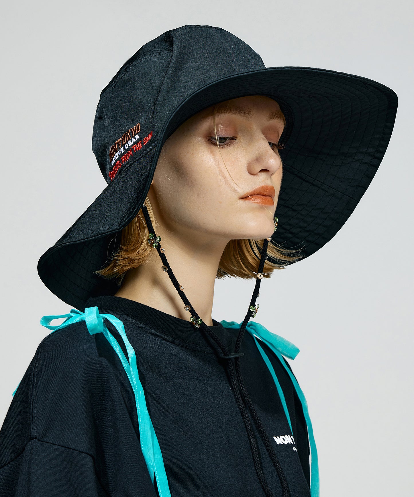 LONG BRIM HATfeat.NEW ERA