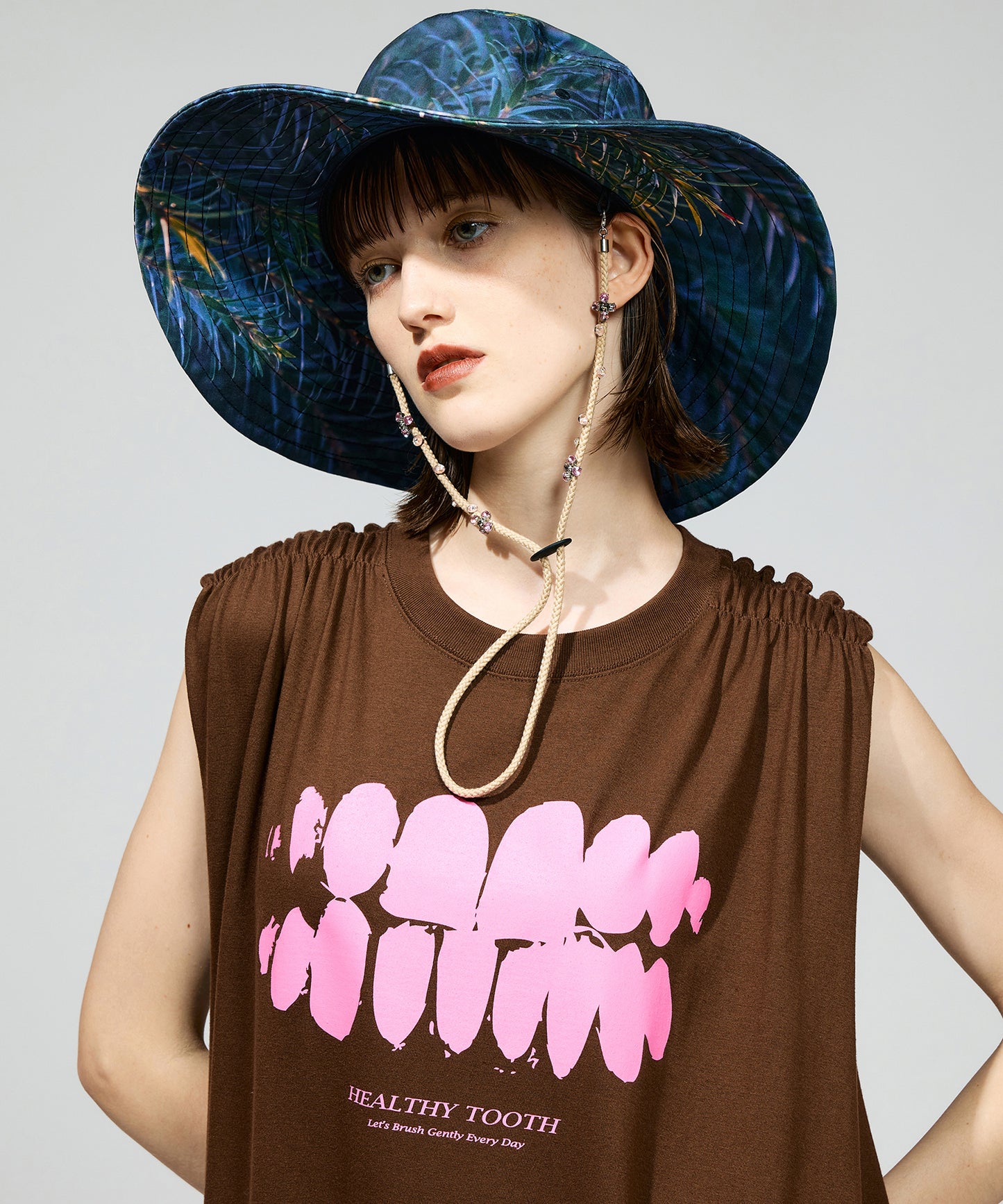 LONG BRIM HATfeat.NEW ERA