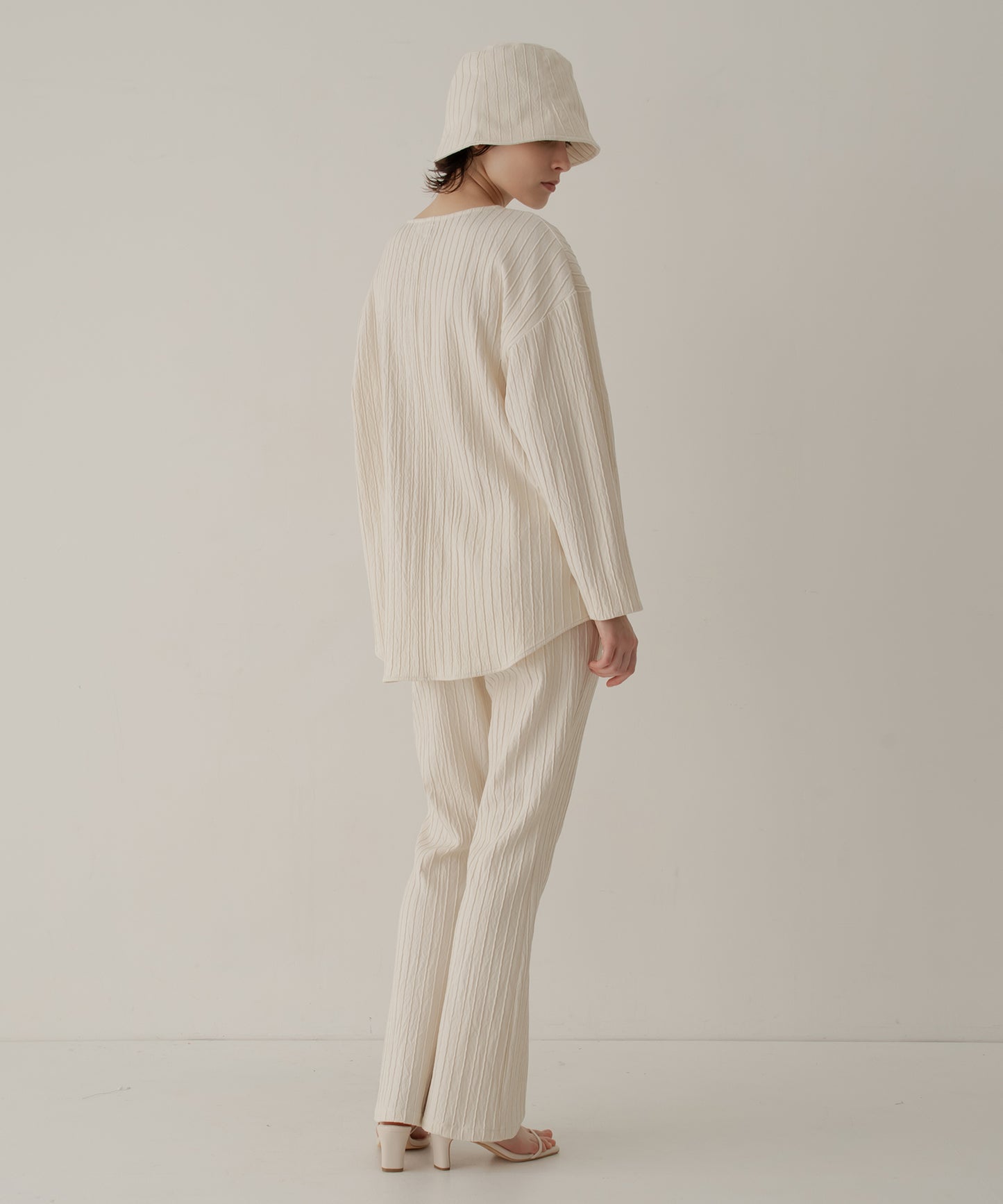 s/c flare pants