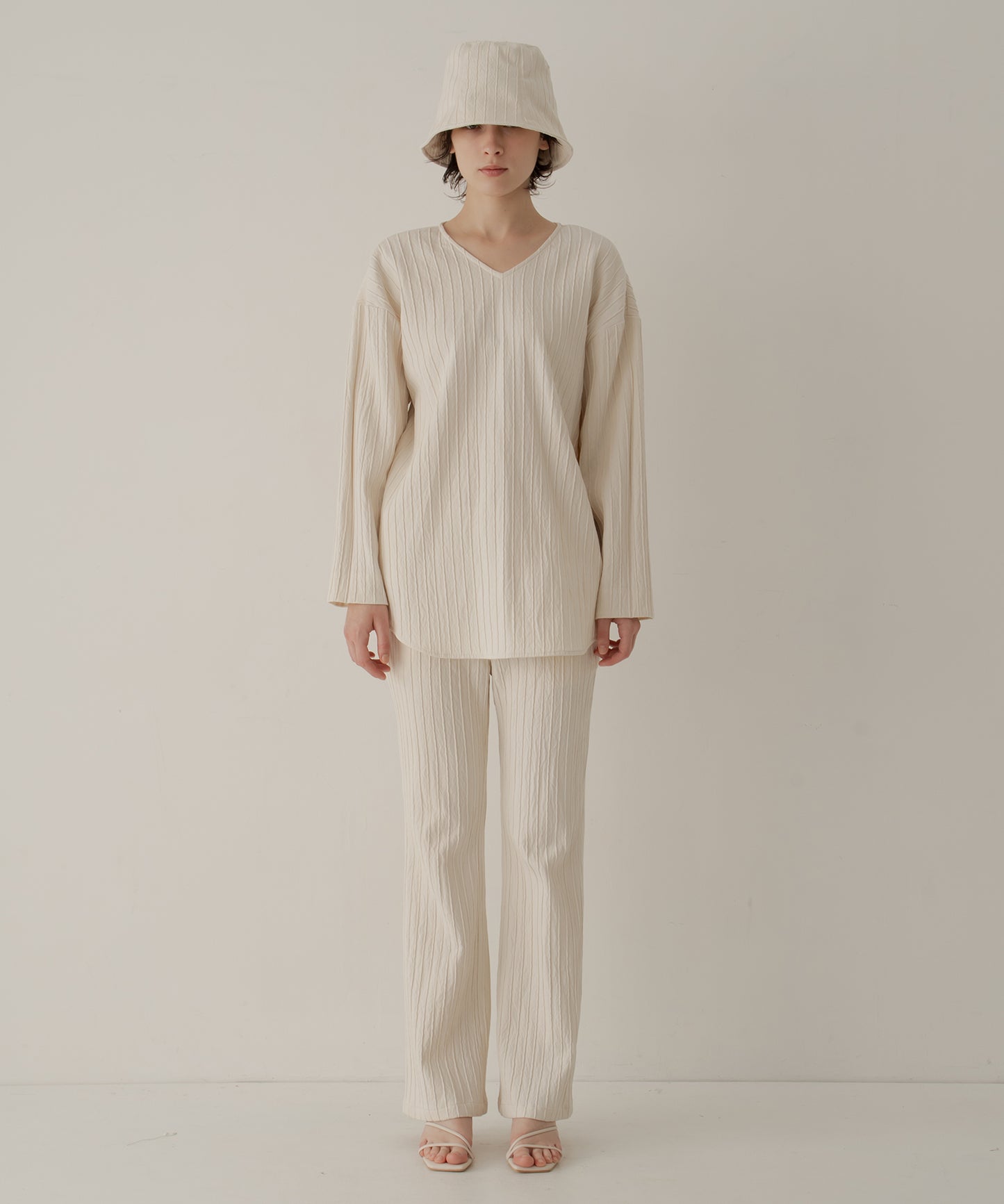 s/c flare pants