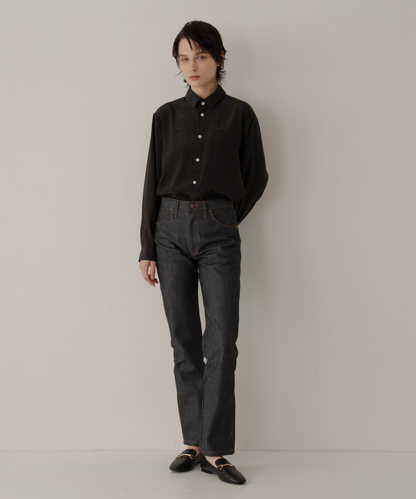 super rigid denim type.st