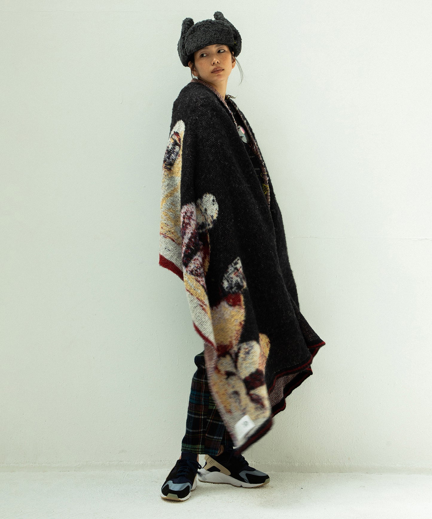 STAR MOHAIR KNIT BLANKET