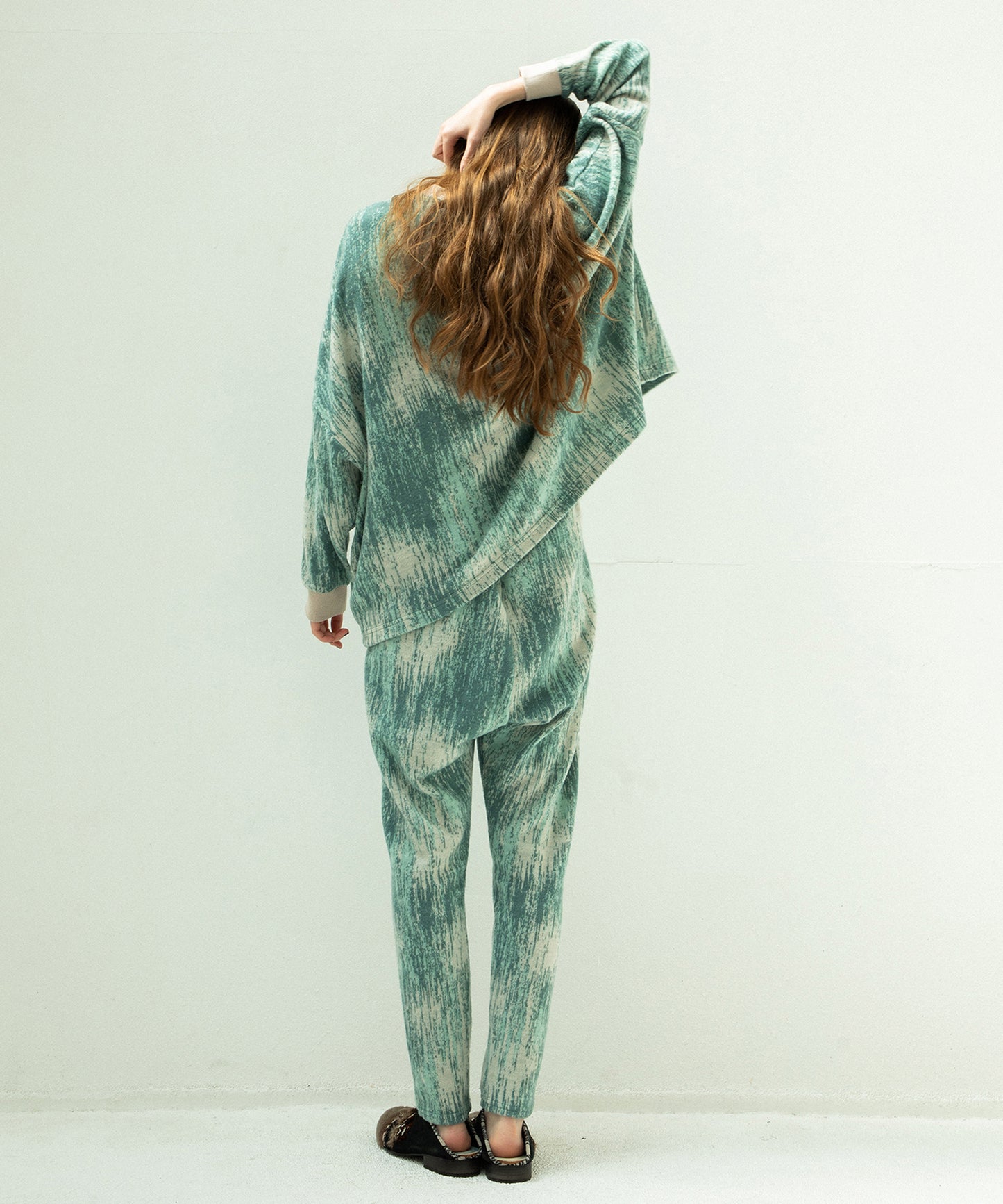 DIM MOHAIR PULLOVER