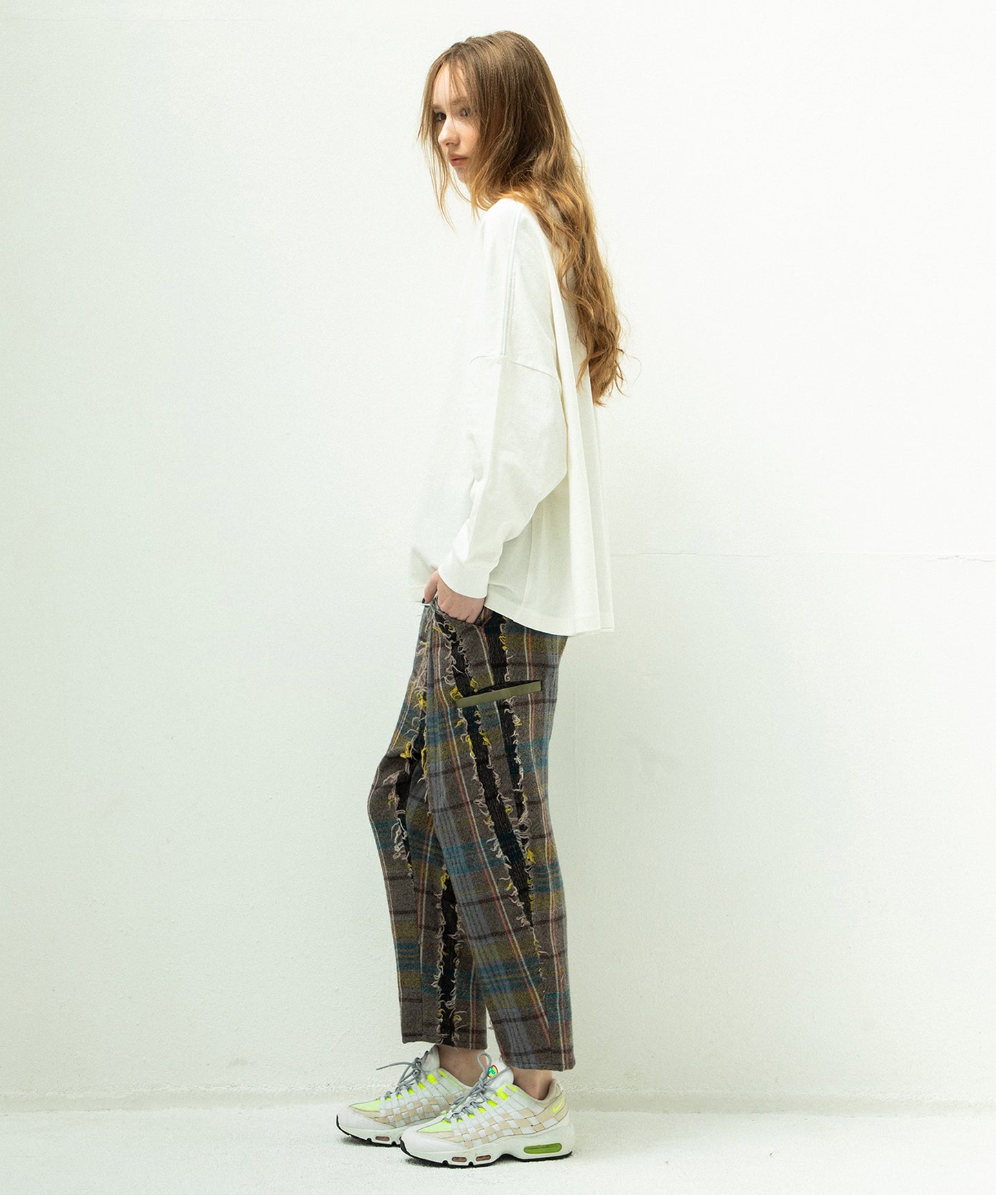 GALAXY DIALOGUE L/S TSHIRT