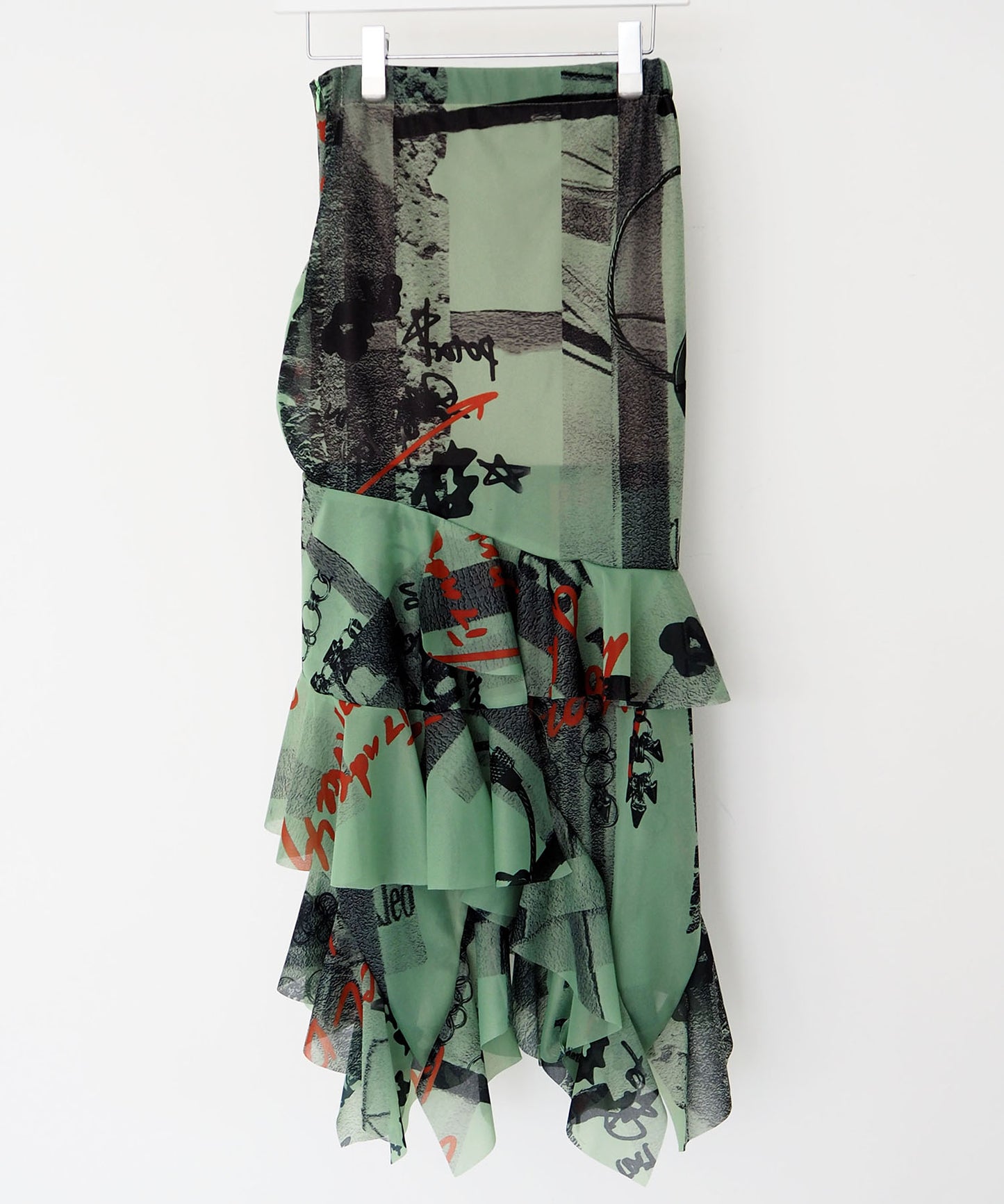 62℃ SKIRT