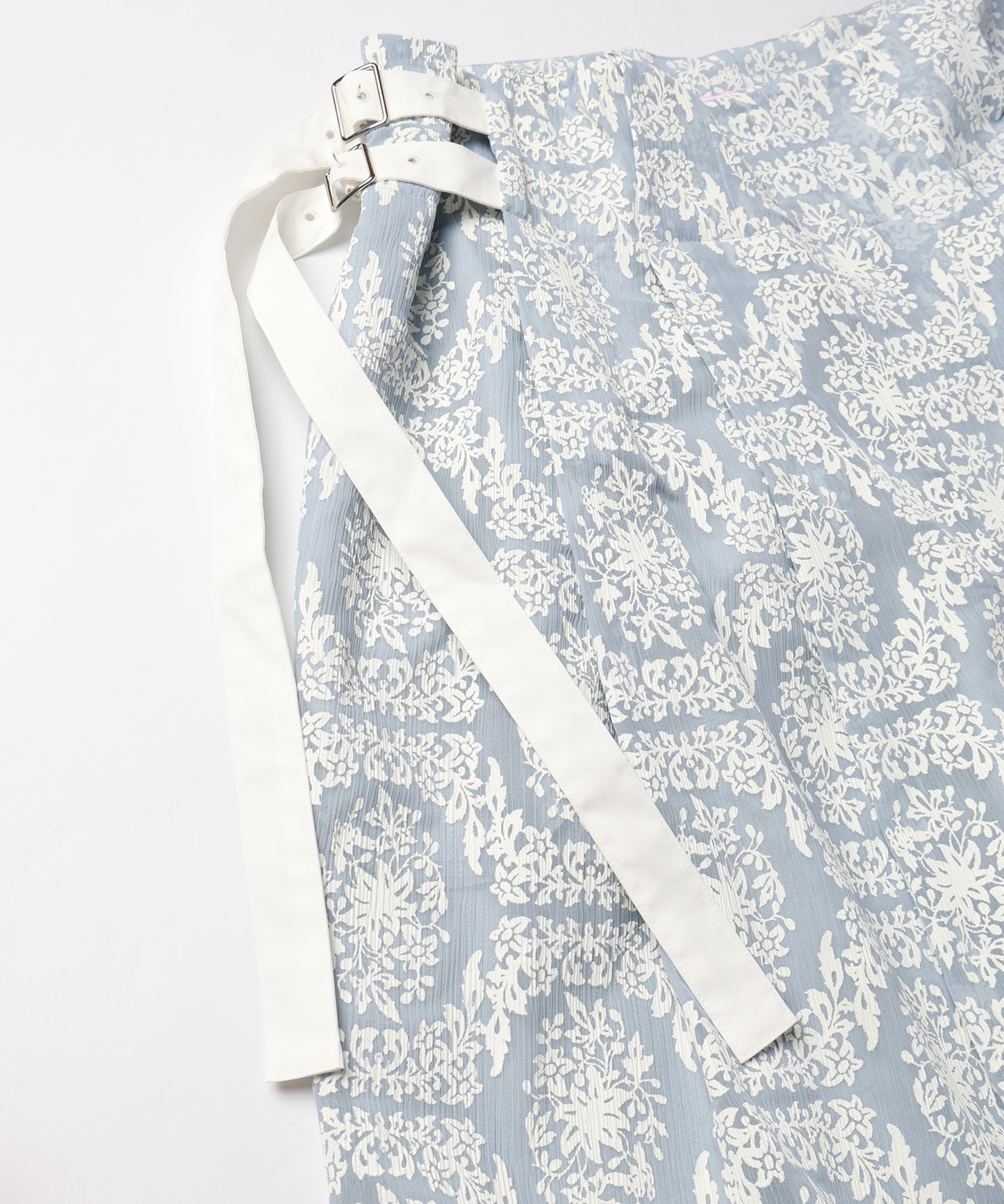 FROST FLOWER TUCK PANTS / フロストフラワータックパンツ