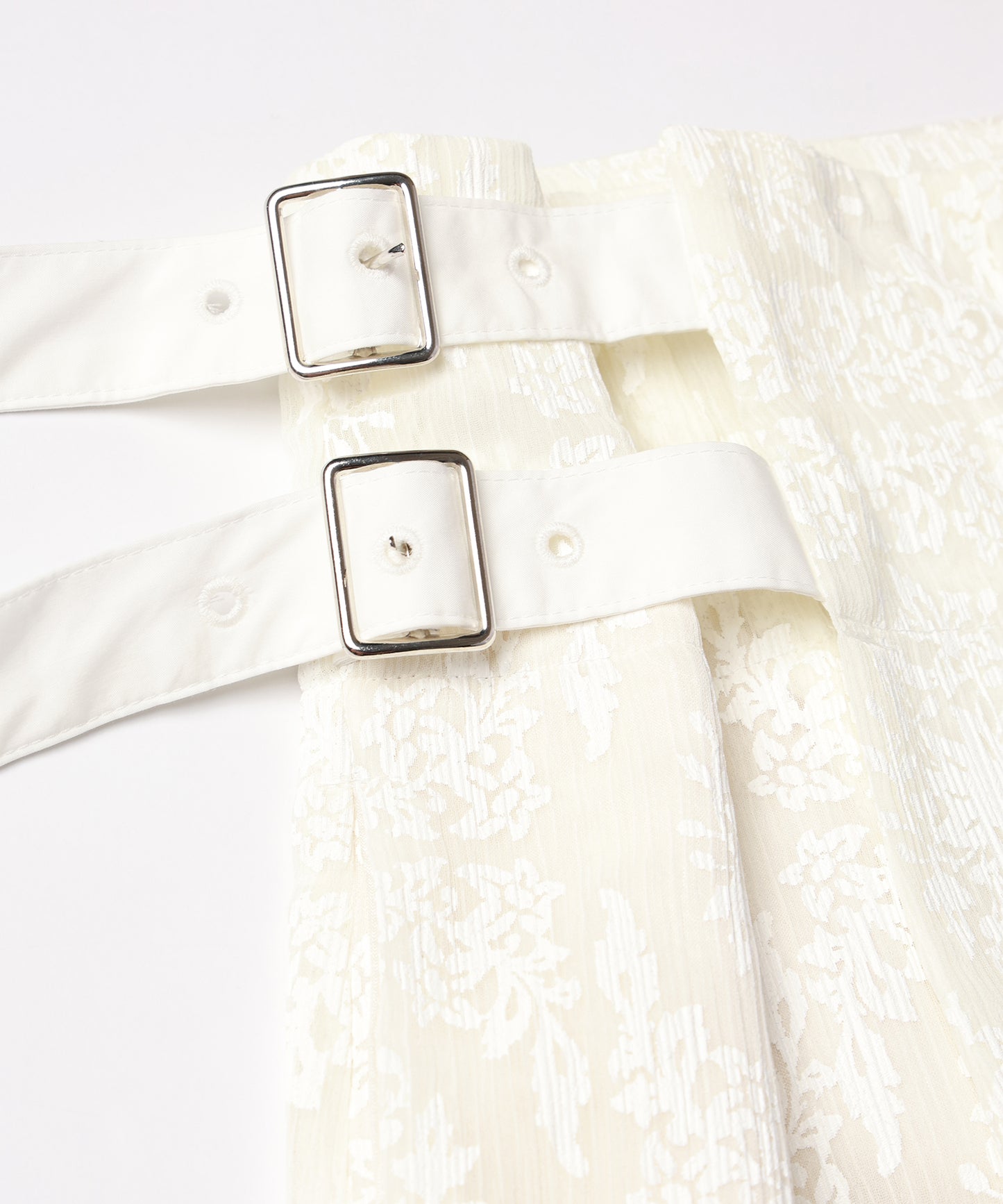 FROST FLOWER TUCK PANTS / フロストフラワータックパンツ