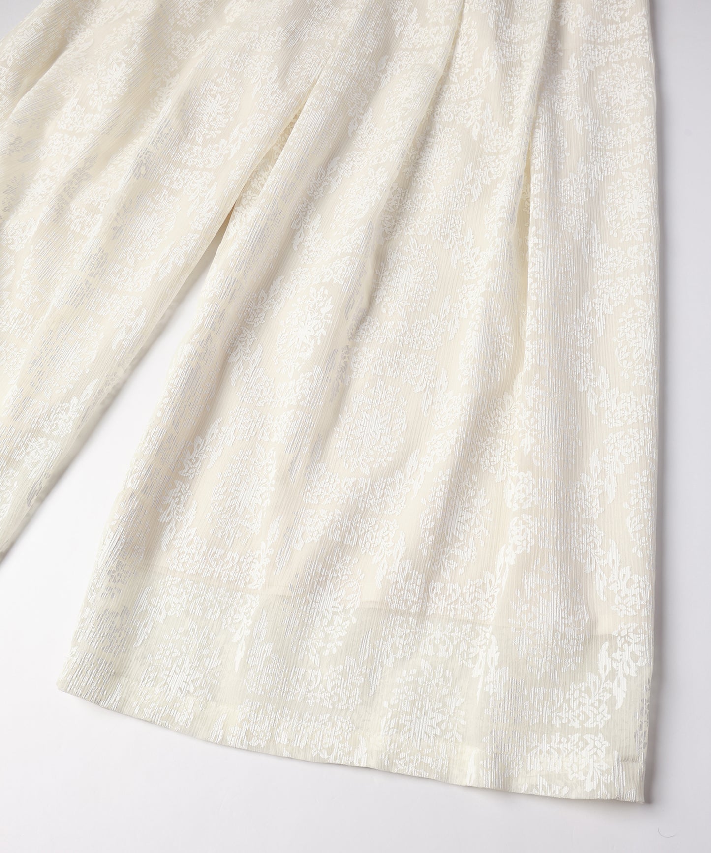 FROST FLOWER TUCK PANTS / フロストフラワータックパンツ