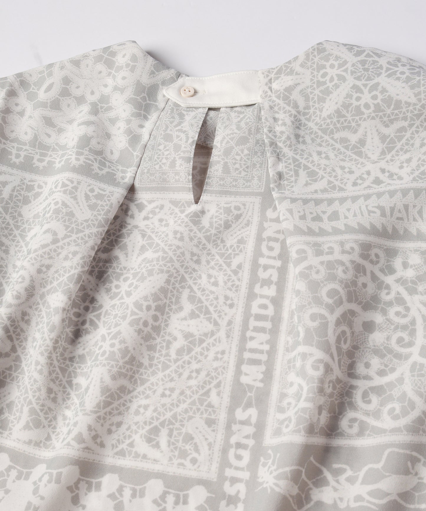 LACE COLLAGE TOPS / レースコラージュトップス