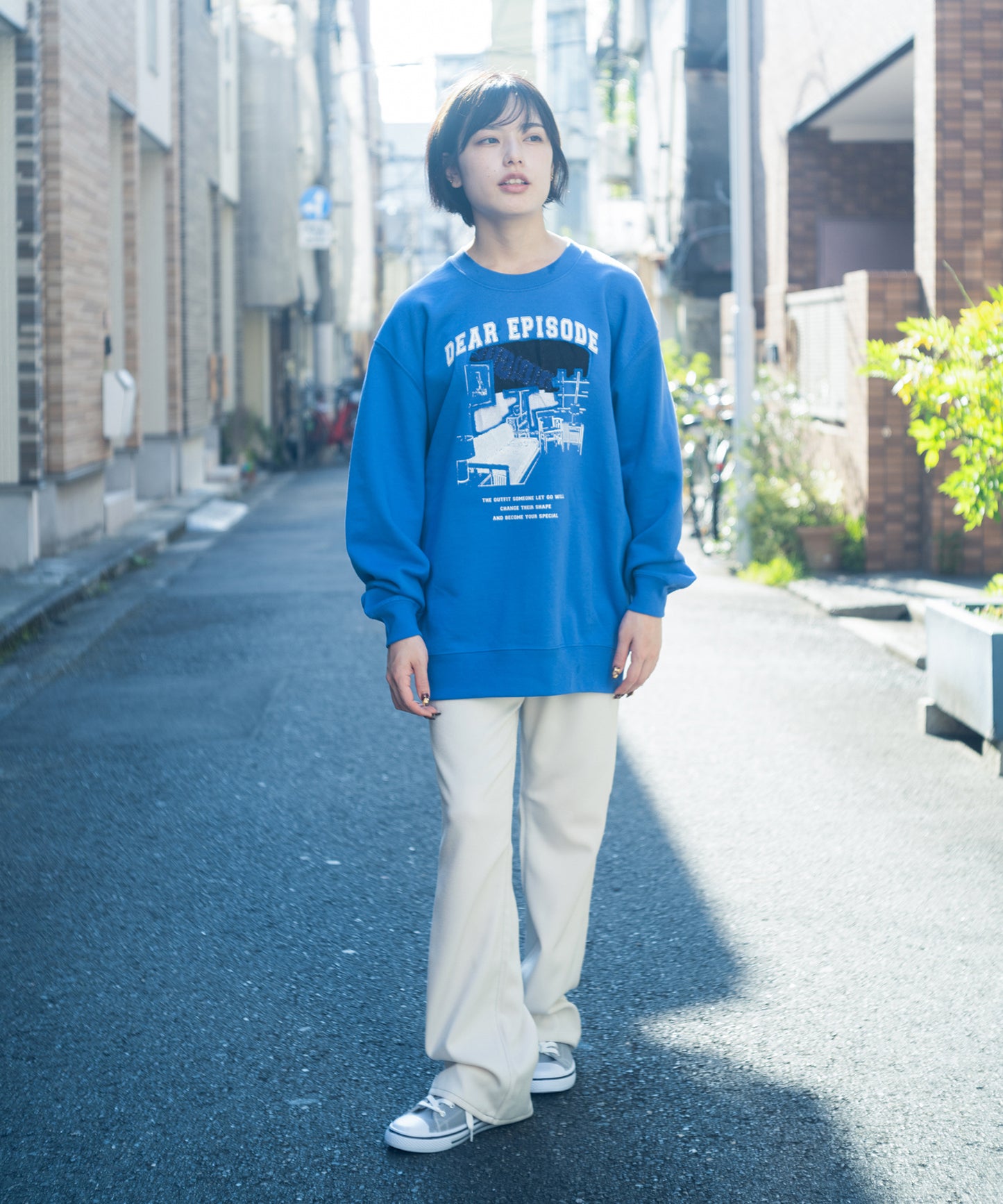 SWEAT TOPS