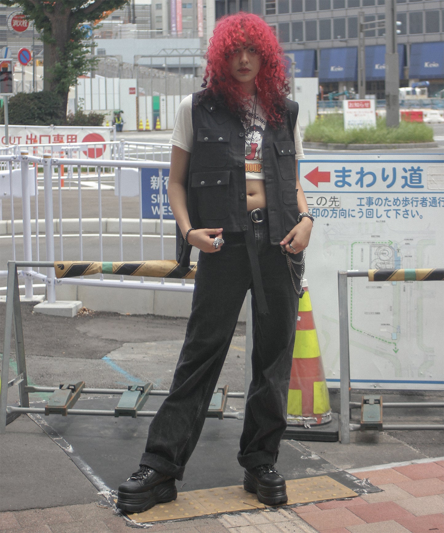 BACK-TO-FRONT BLOUSON