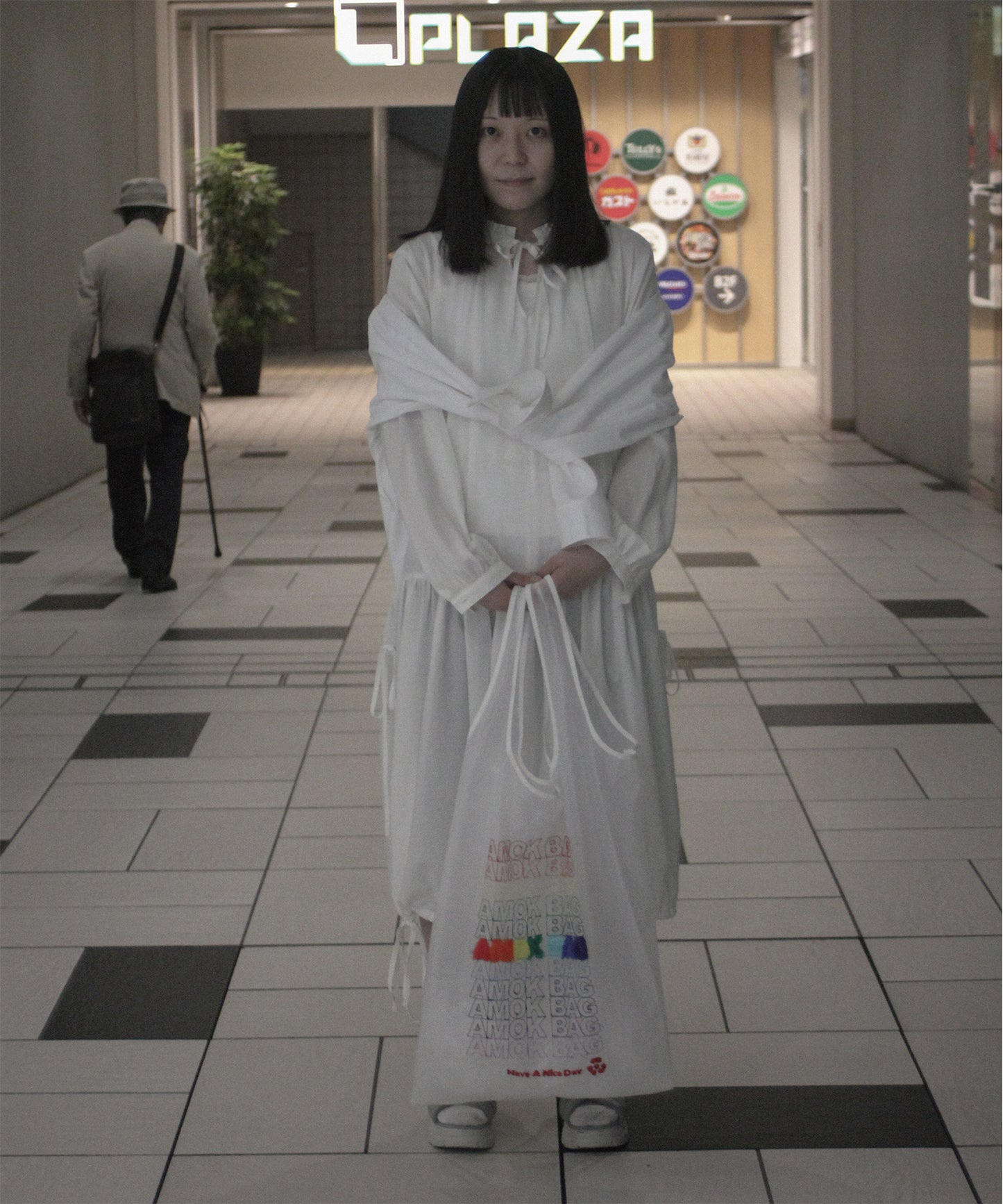 BACK-TO-FRONT LONG SHIRT