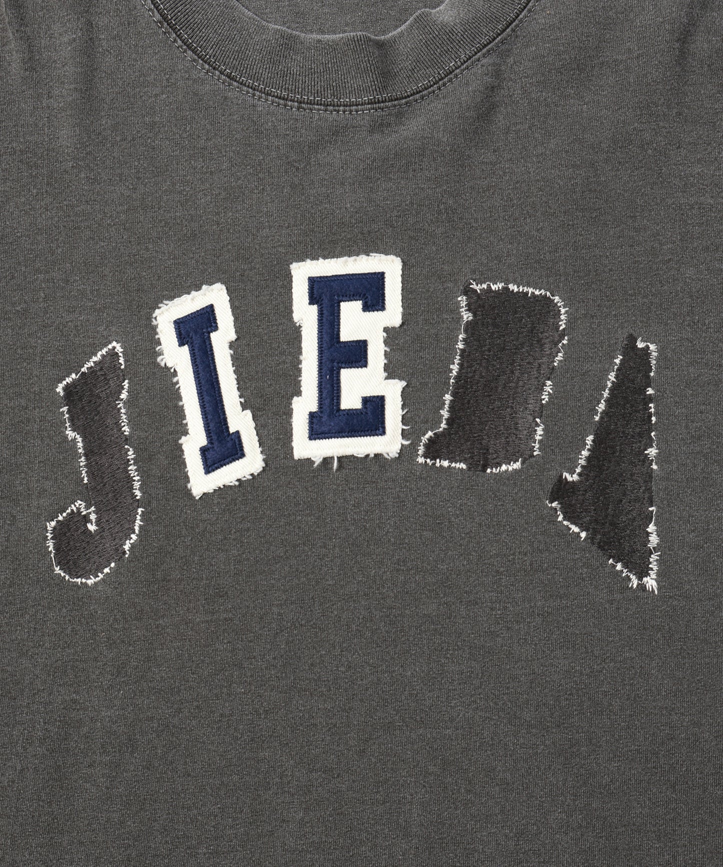 JIEDA PATCH TEE