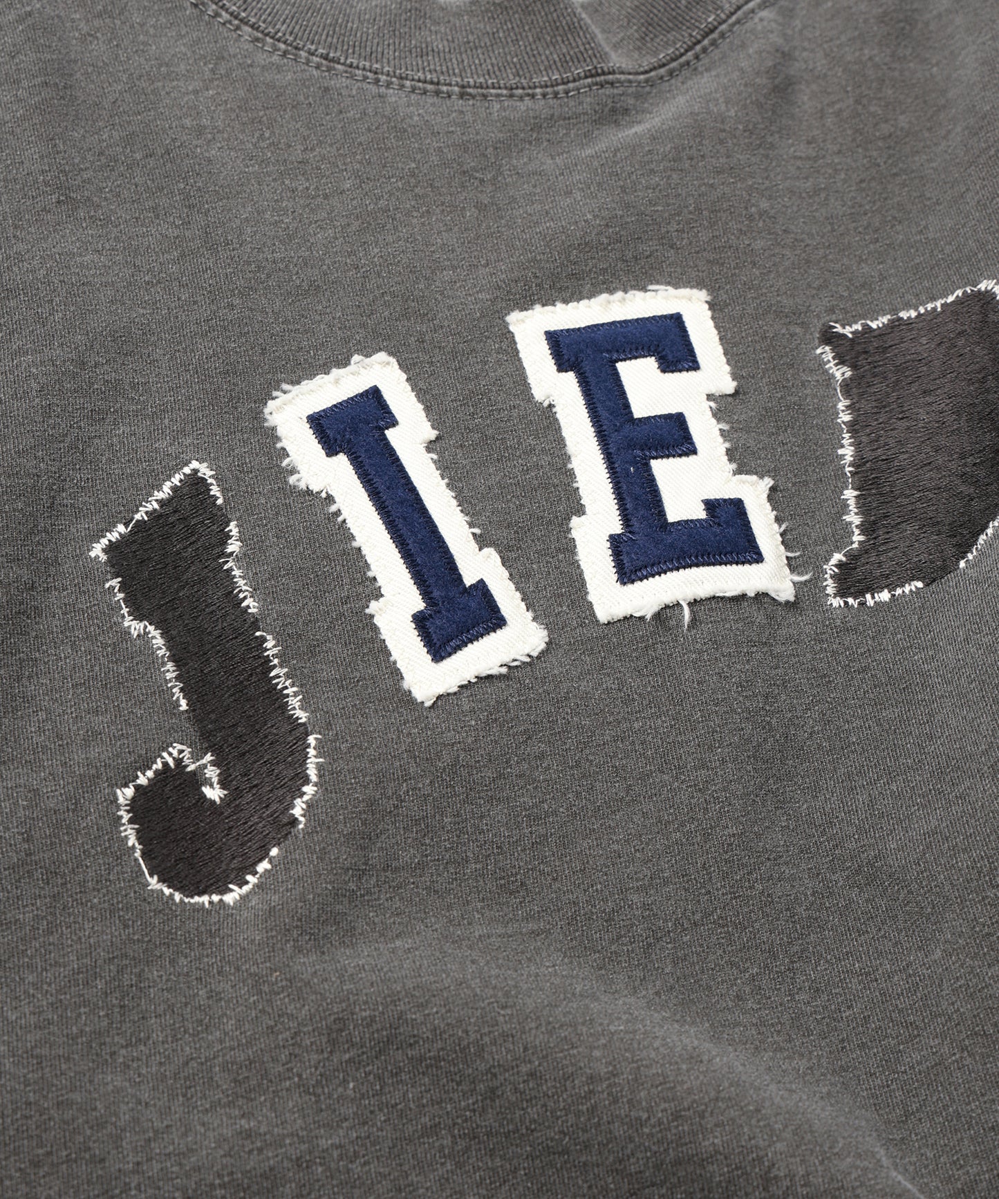JIEDA PATCH TEE