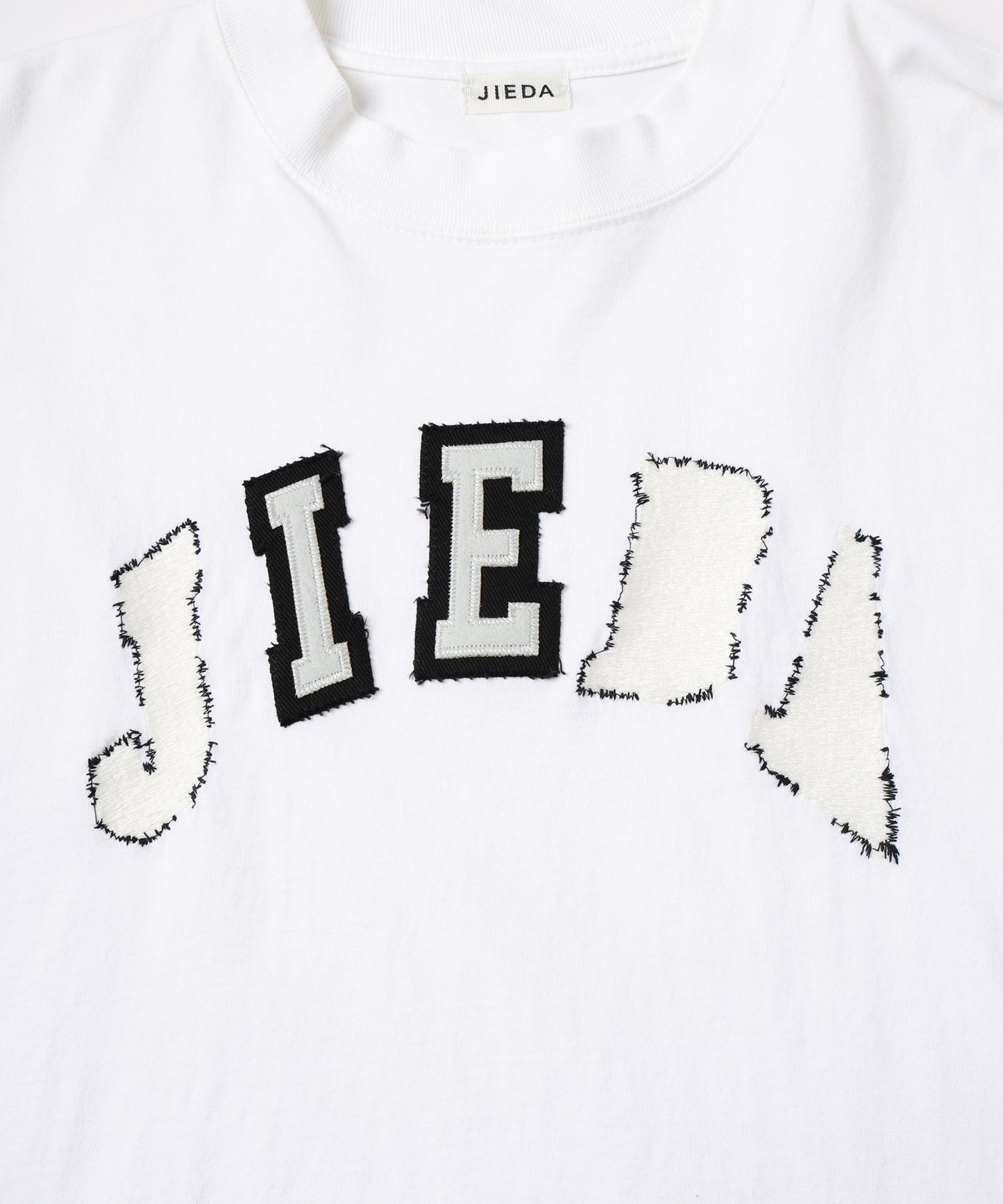 JIEDA PATCH TEE