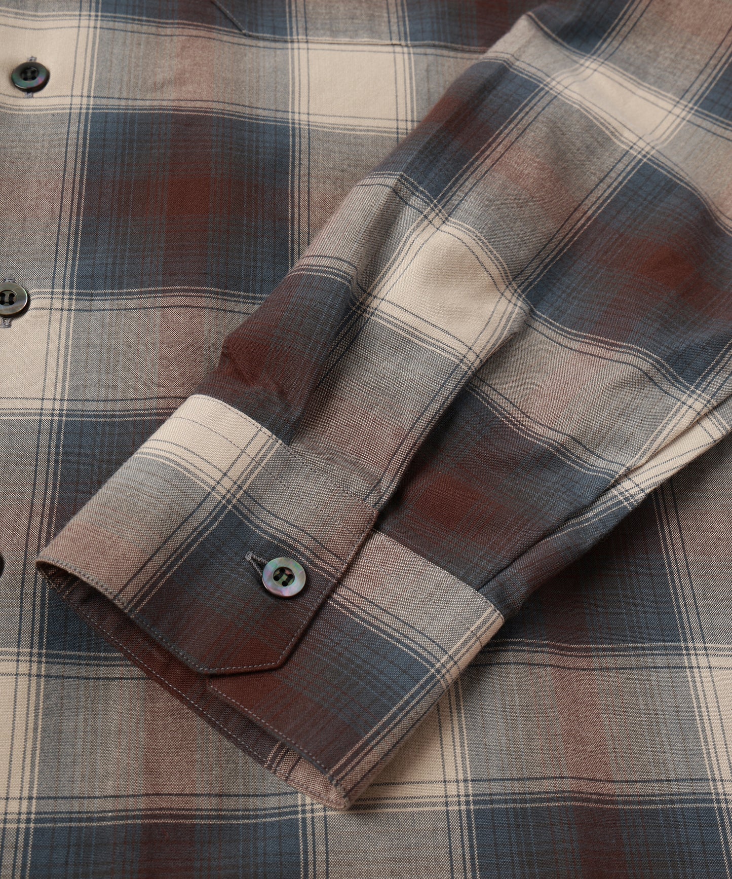 CHECK OPEN COLLAR SHIRT