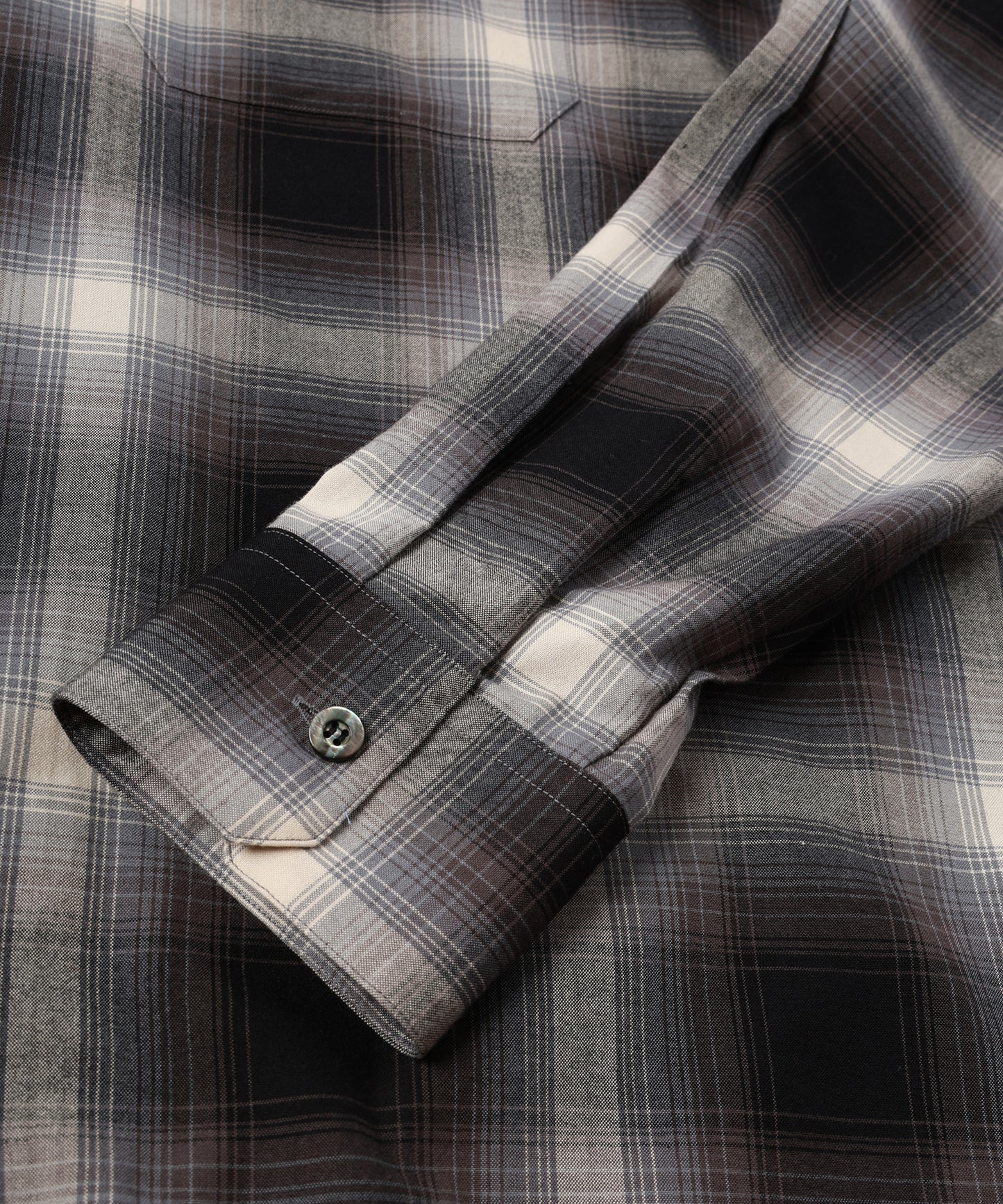 CHECK OPEN COLLAR SHIRT