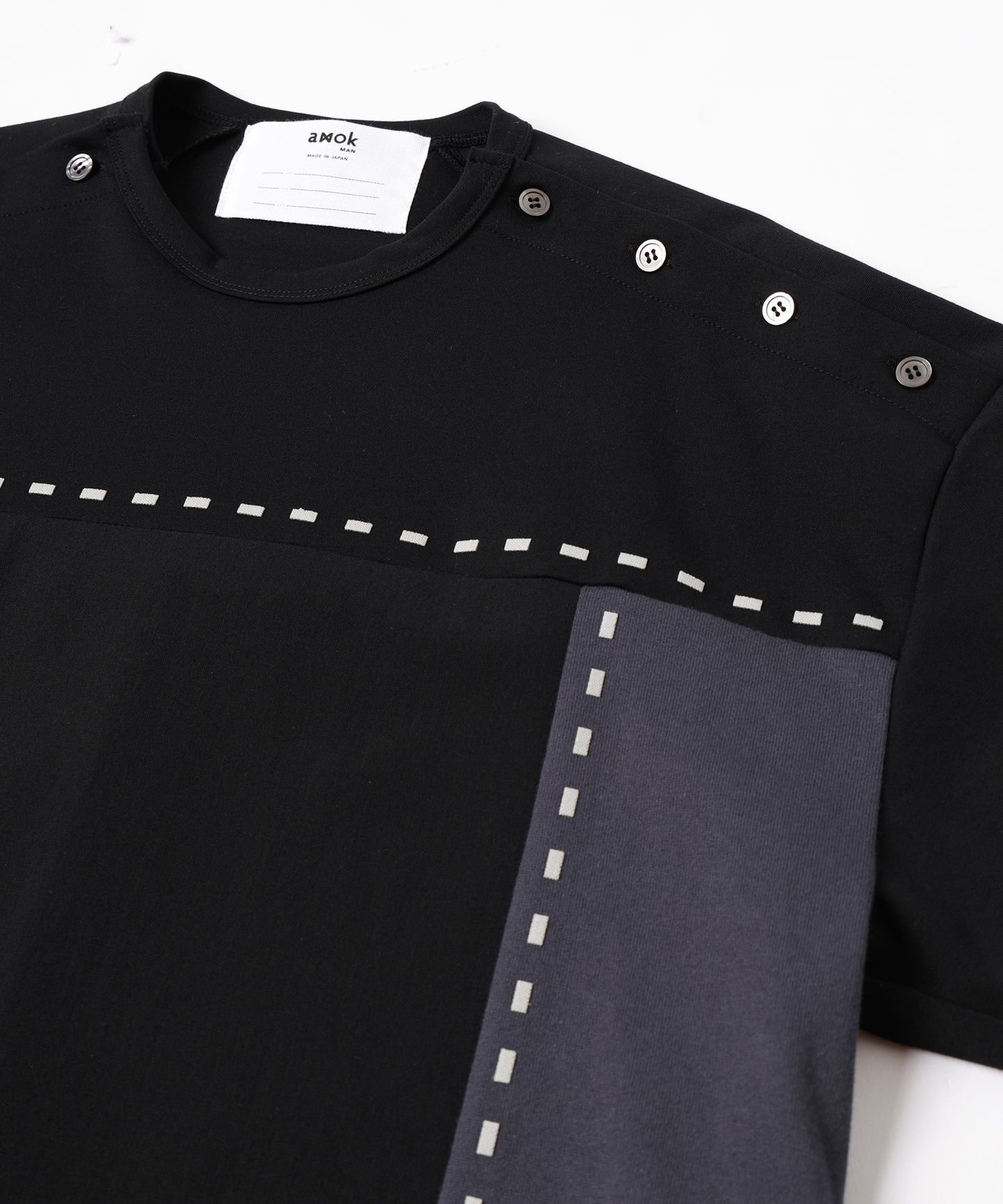 UPSIDE DOWN TEE