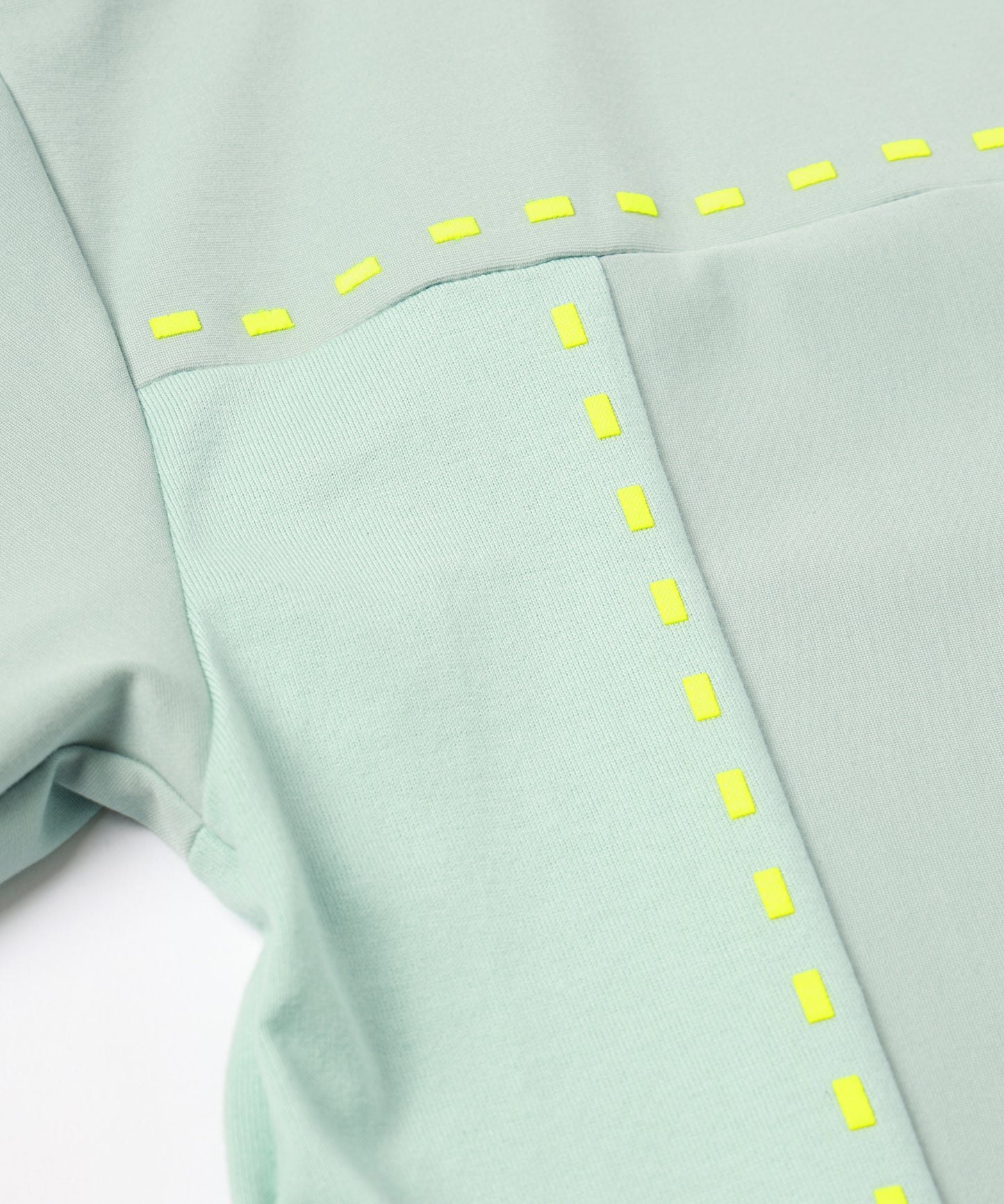 UPSIDE DOWN TEE