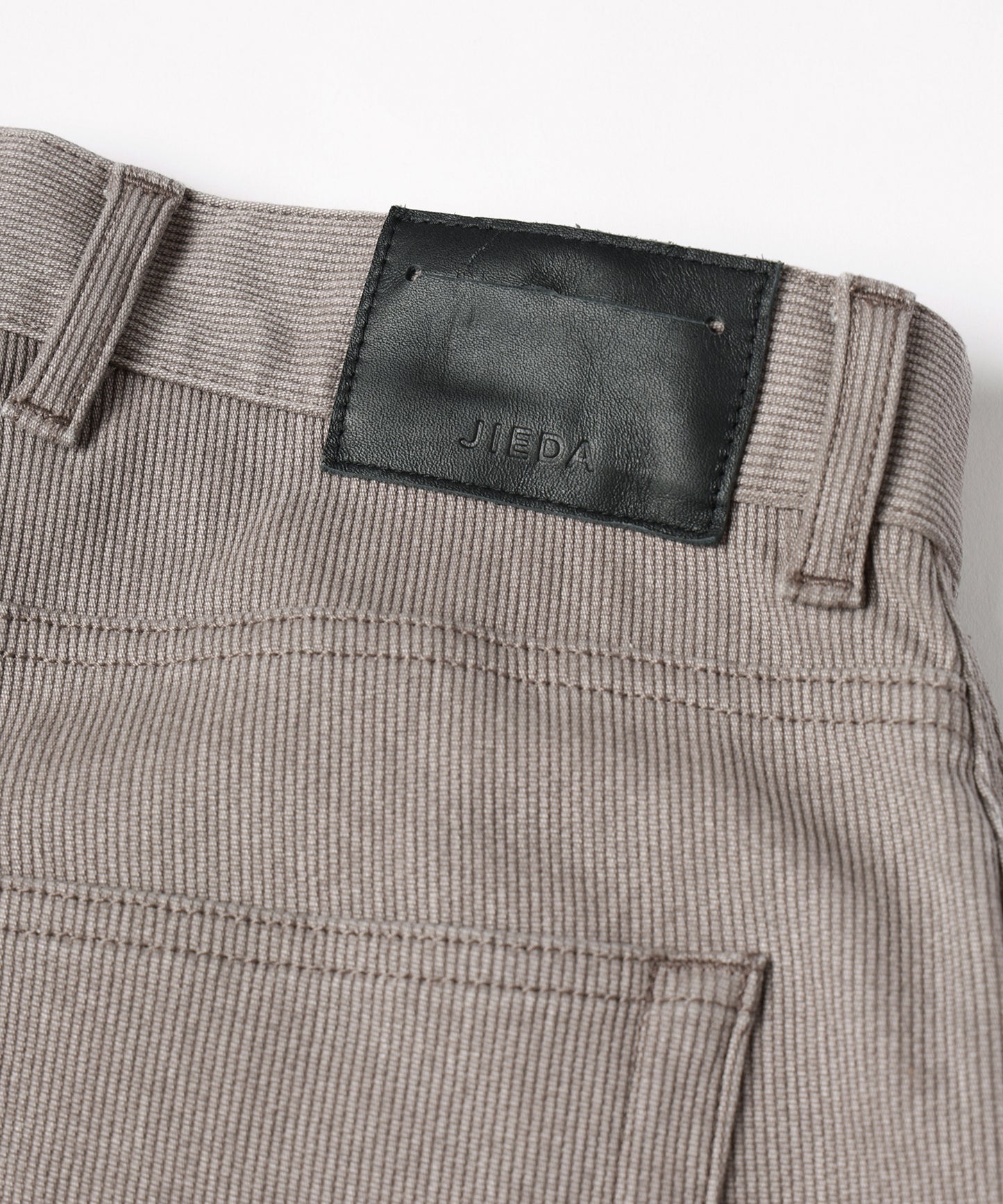 ONE TUCK FADE PIQUE PANTS