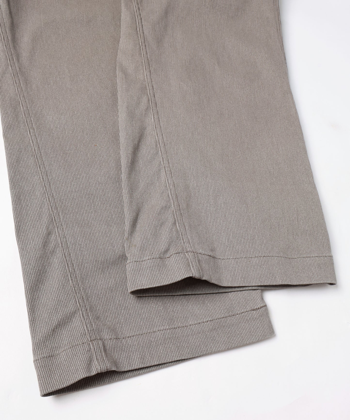 ONE TUCK FADE PIQUE PANTS