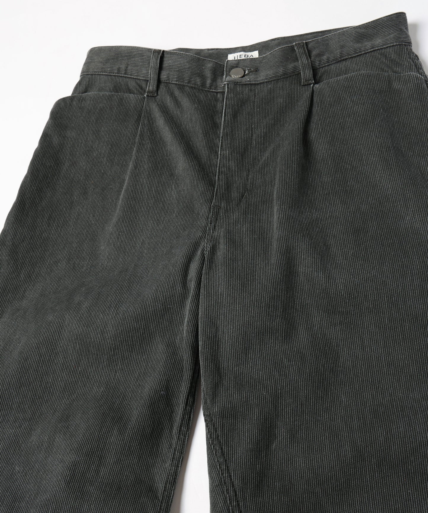 ONE TUCK FADE PIQUE PANTS