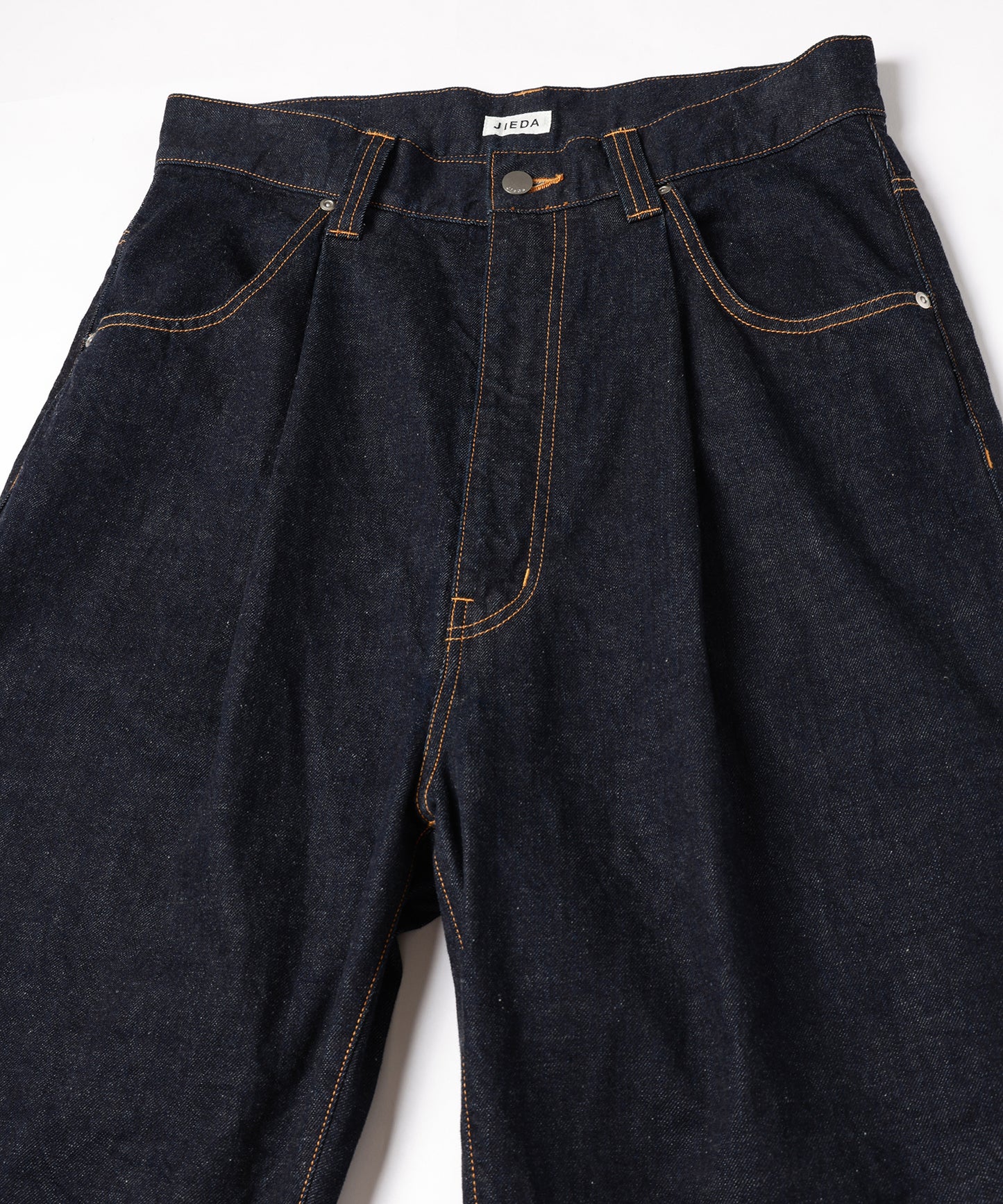 WIDE ONE TUCK STRAIGHT DENIM