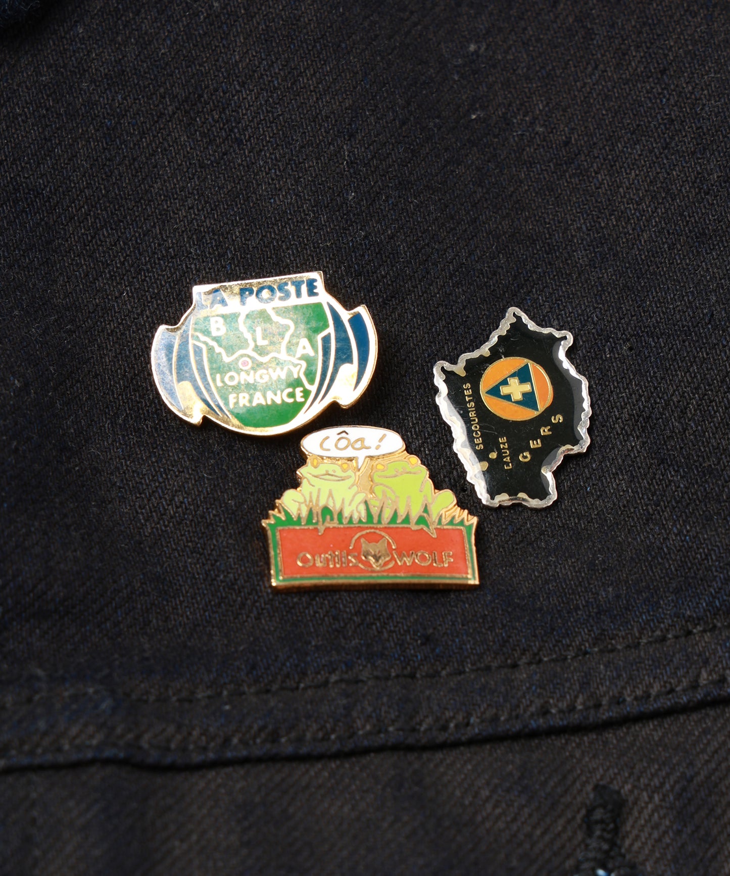 PINS COATED DENIM JACKET