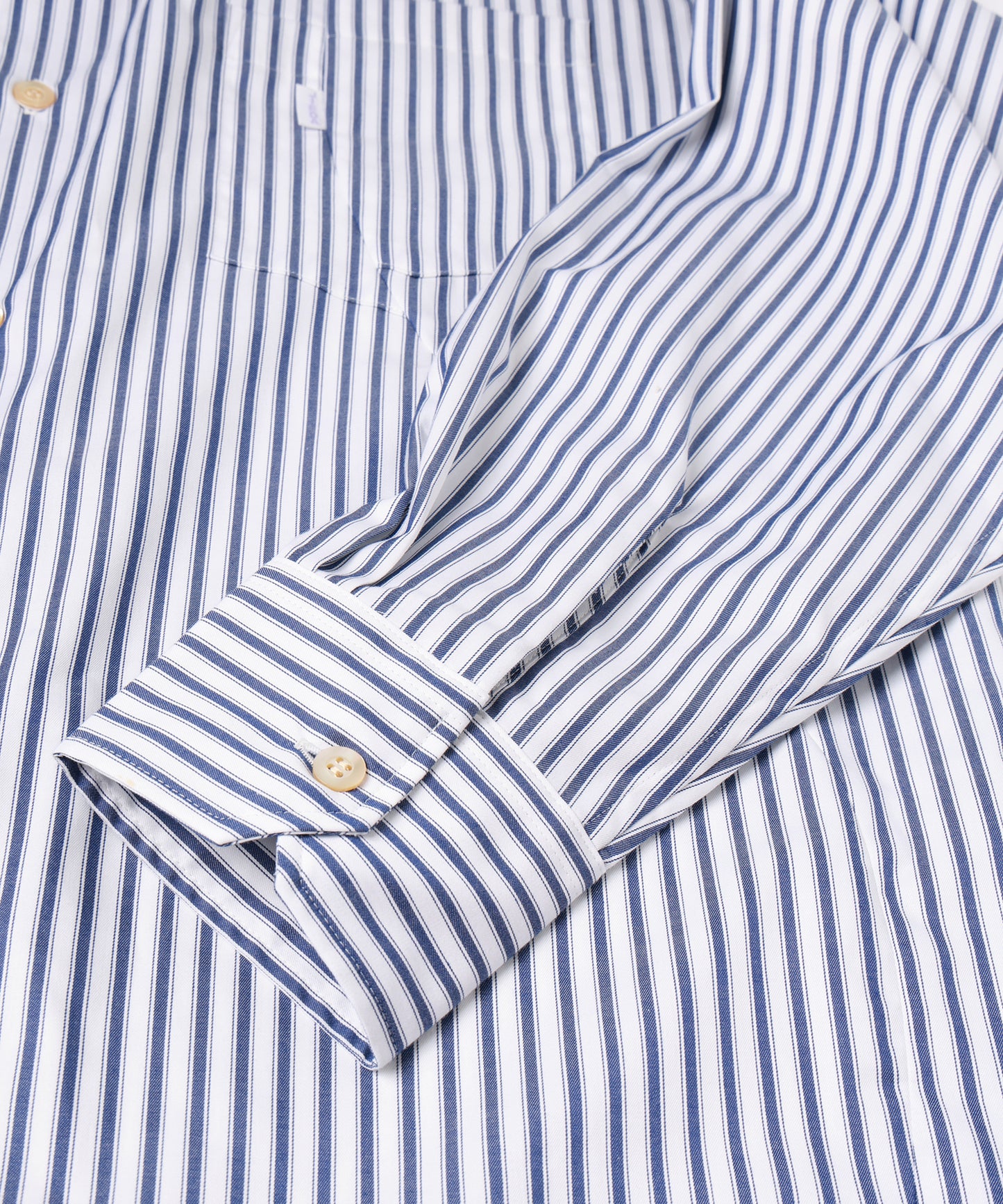 SWITCHING SHIRT