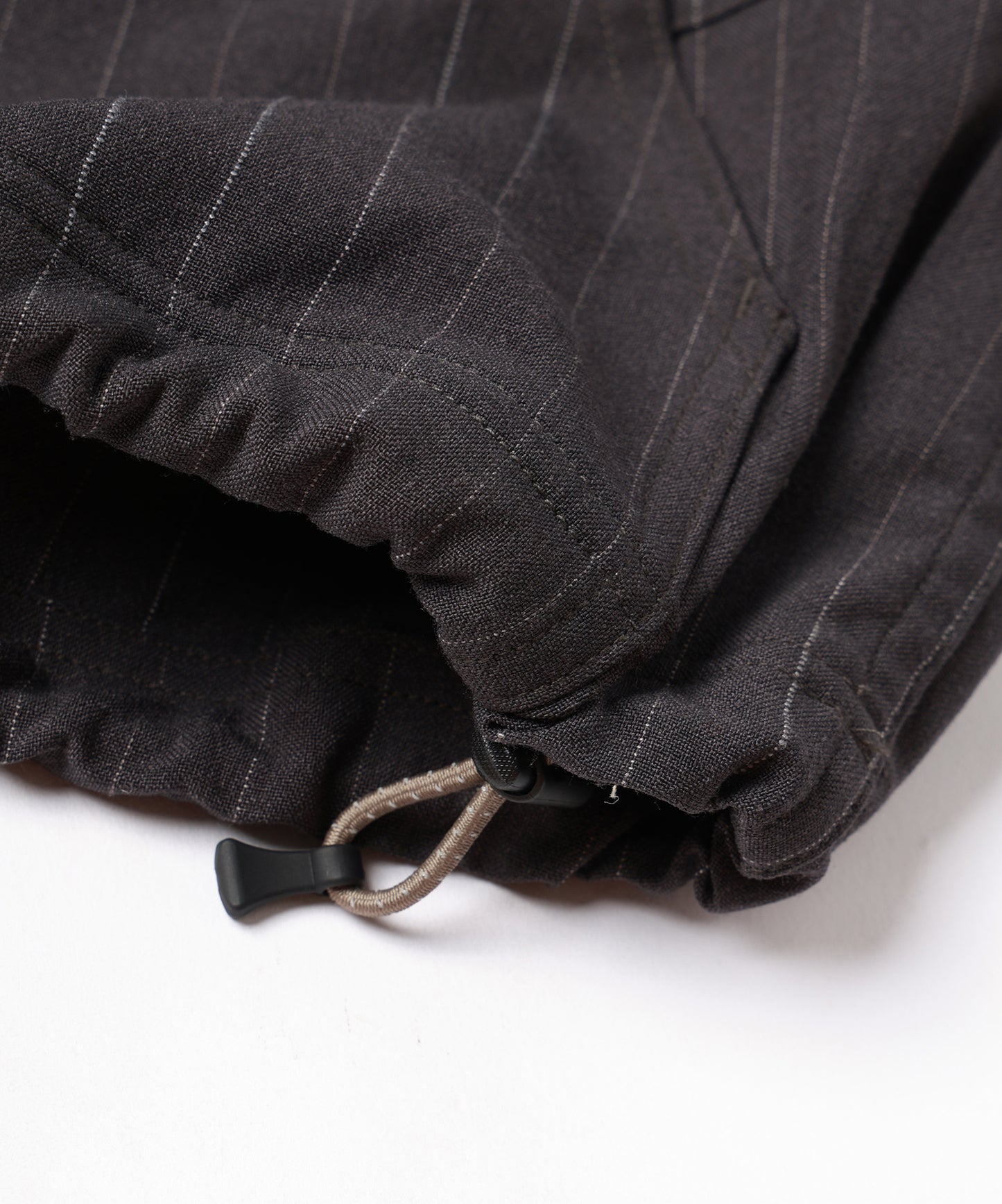 PULLOVER PARKA