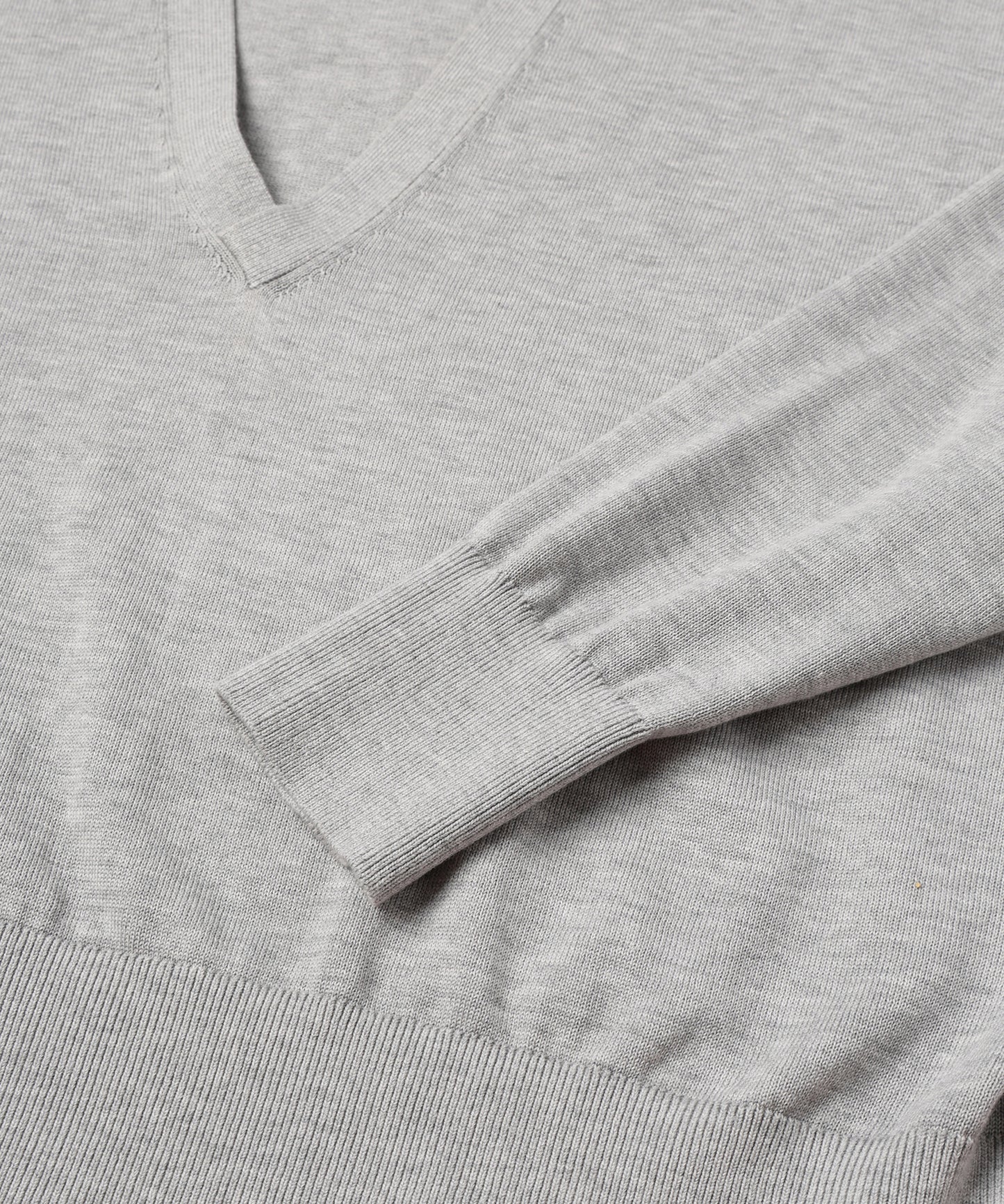 COTTON SILK V NECK KNIT