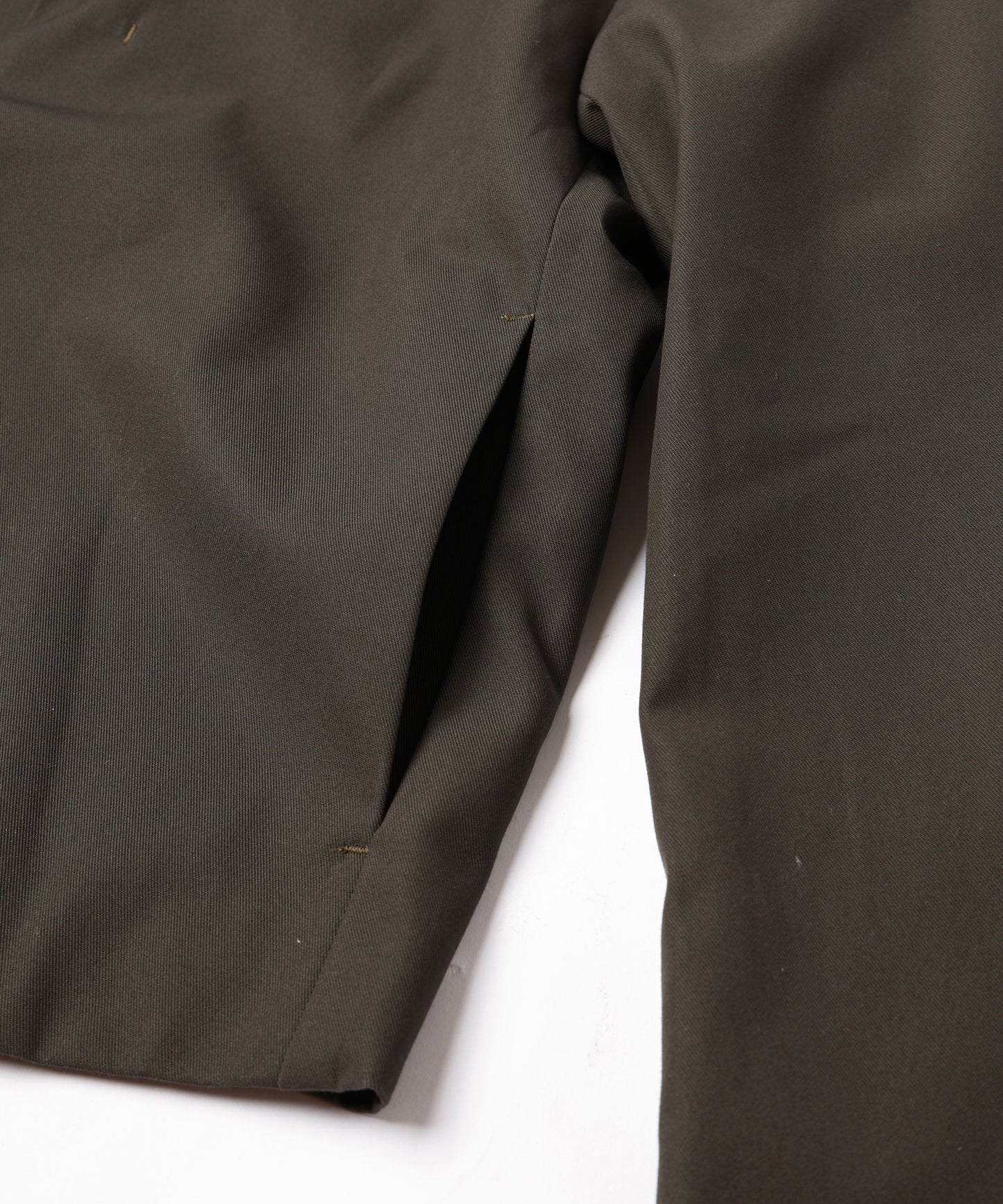 COMPACT TAILORED JACKET