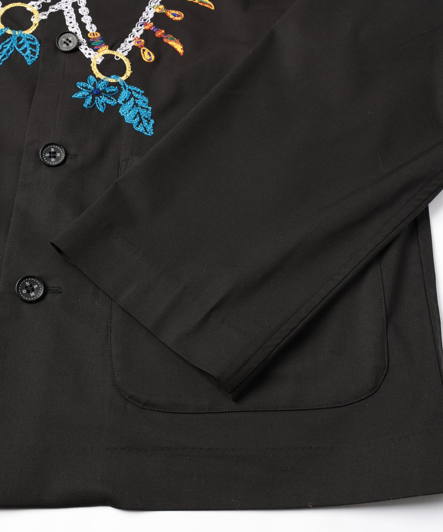 AMULET EMBROIDERY SHIRT【8月下旬】