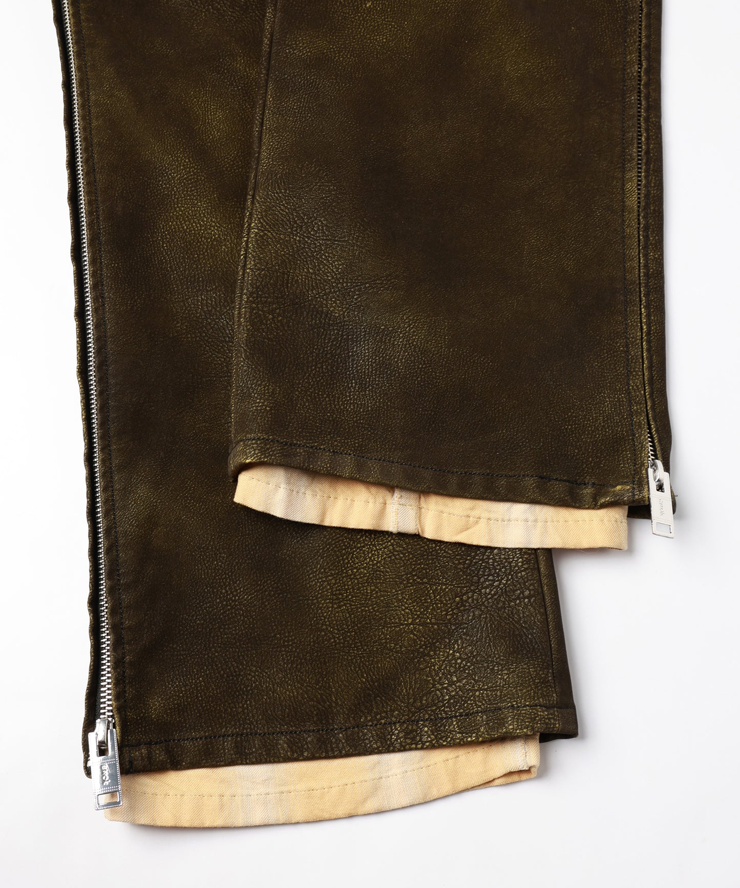 FLOCKING ECO LEATHER PANTS【8月下旬】