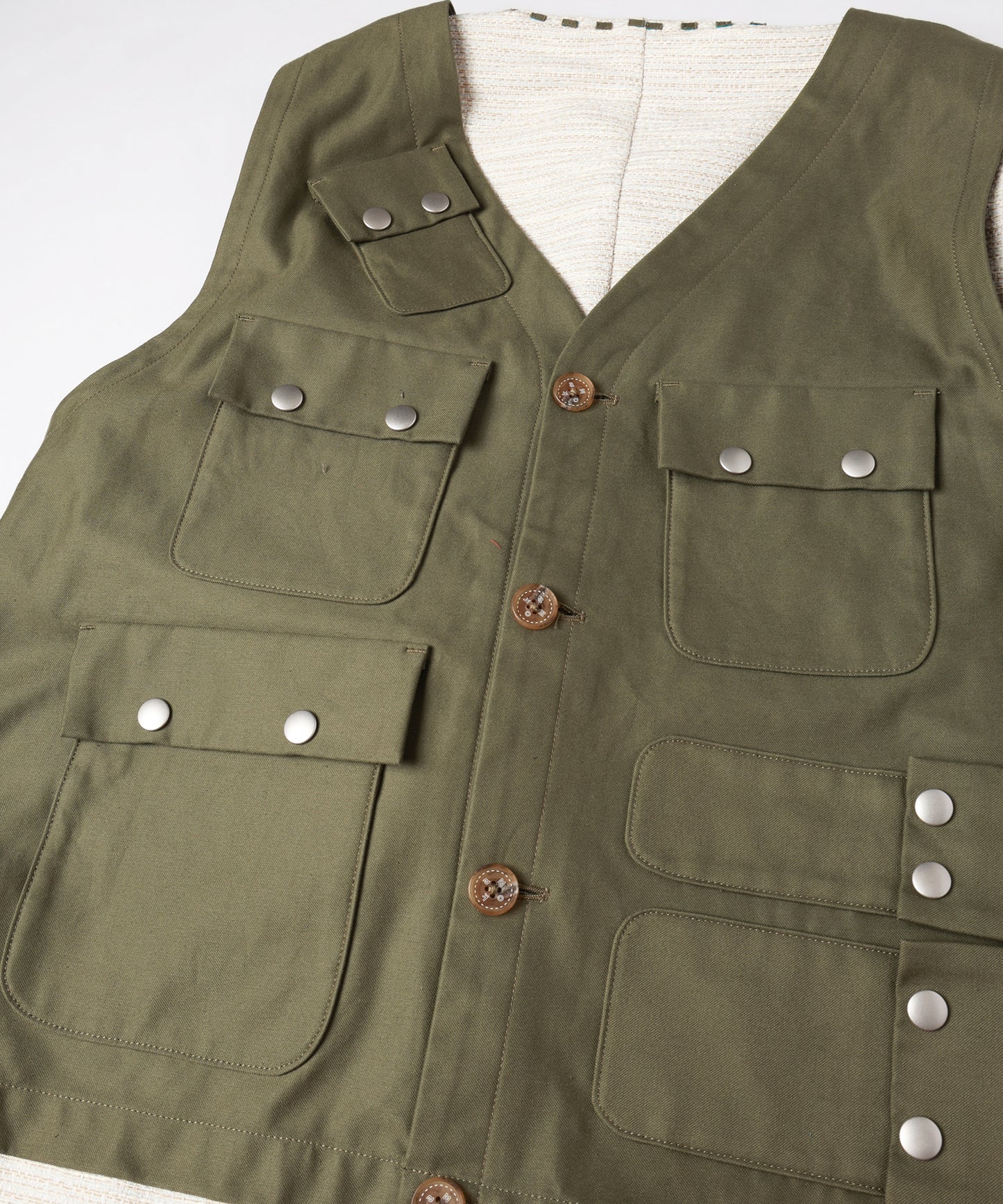 BACK-TO-FRONT BLOUSON