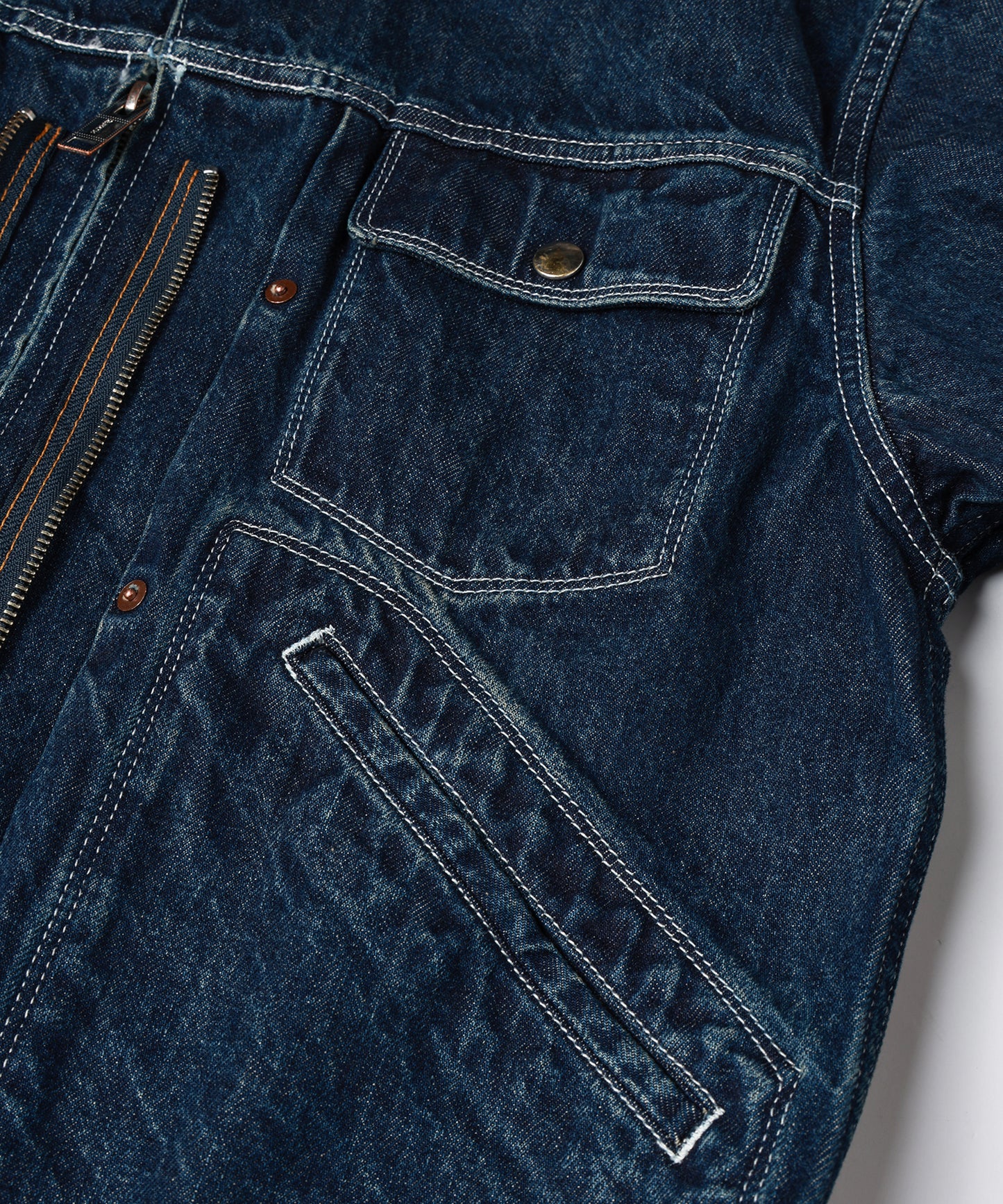 TWO-IN-ONE DENIM JACKET