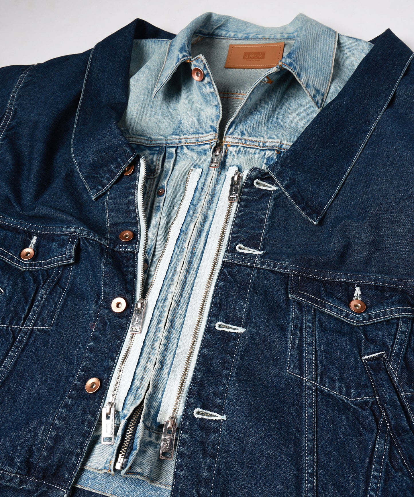 TWO-IN-ONE DENIM JACKET