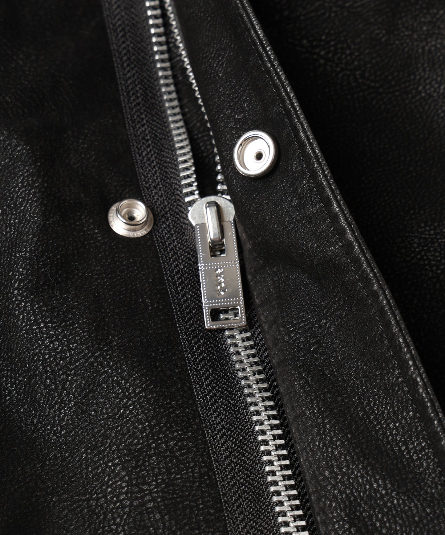 FLOCKING ECO LEATHER COAT【8月下旬】