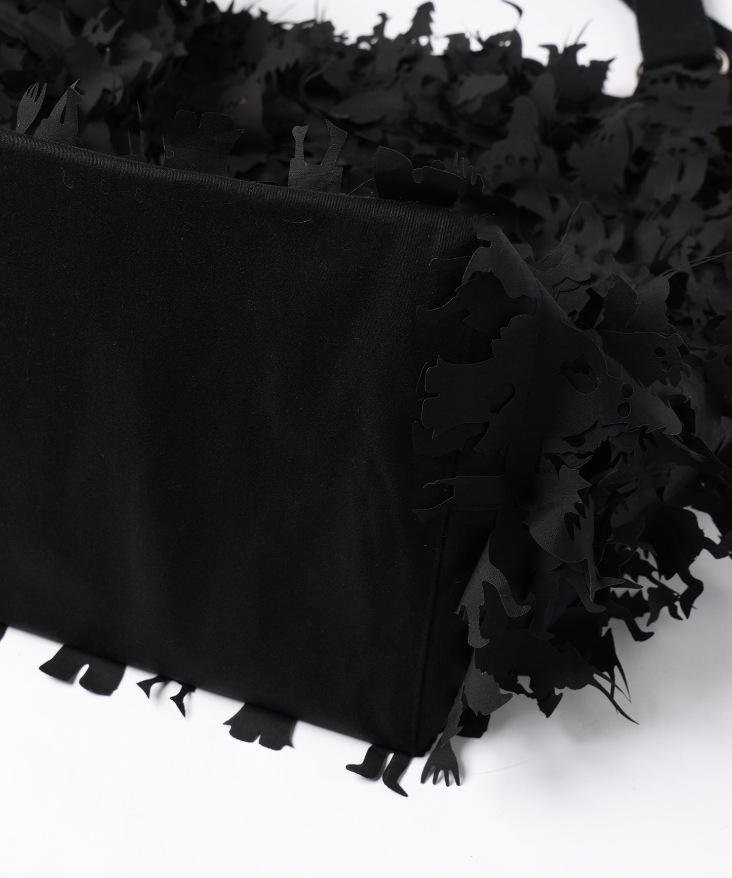 LASERCUTTING MONSTER BAG【8月下旬】