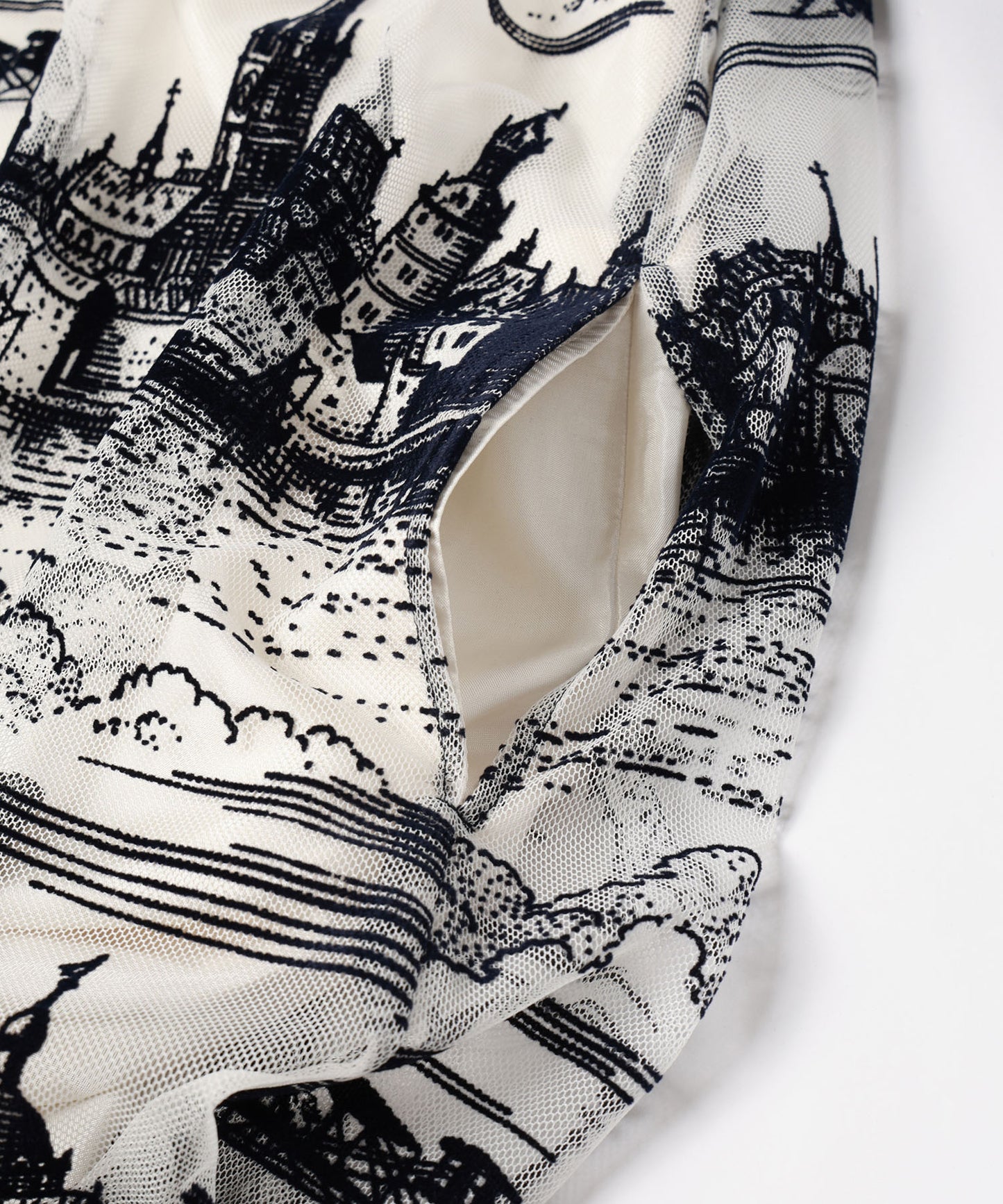 TOILE DE JOUY DRESS