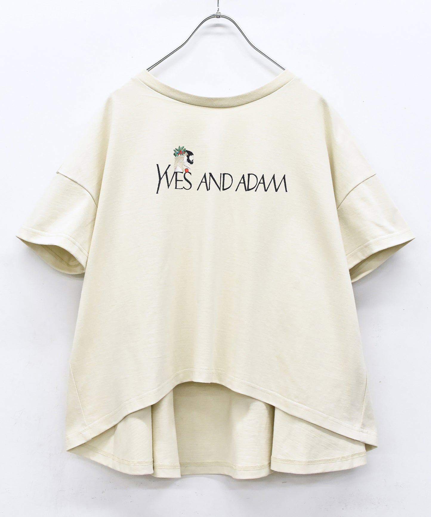 YVES AND ADAM Flare T-Shirt