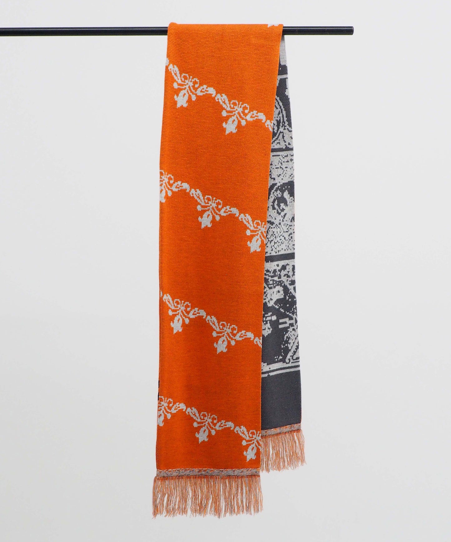 58℃ knit scarf