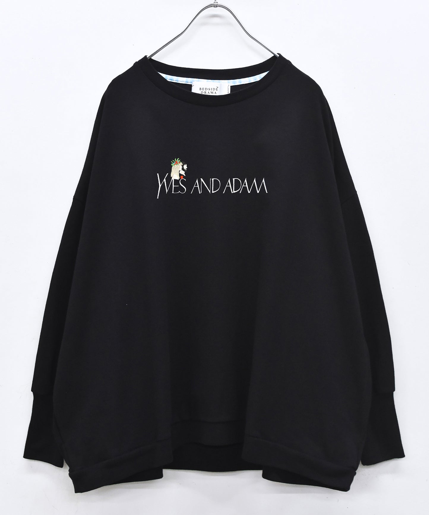 YVES AND ADAM Wide Pullover