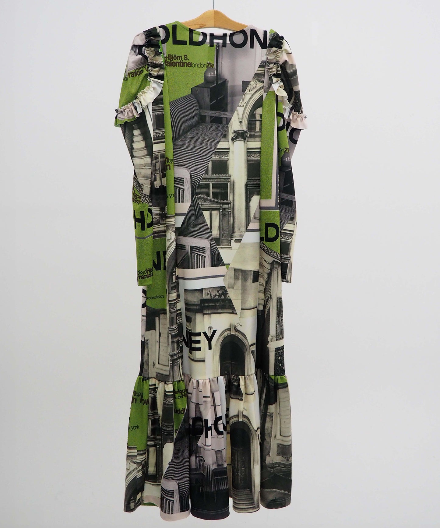64℃ dress