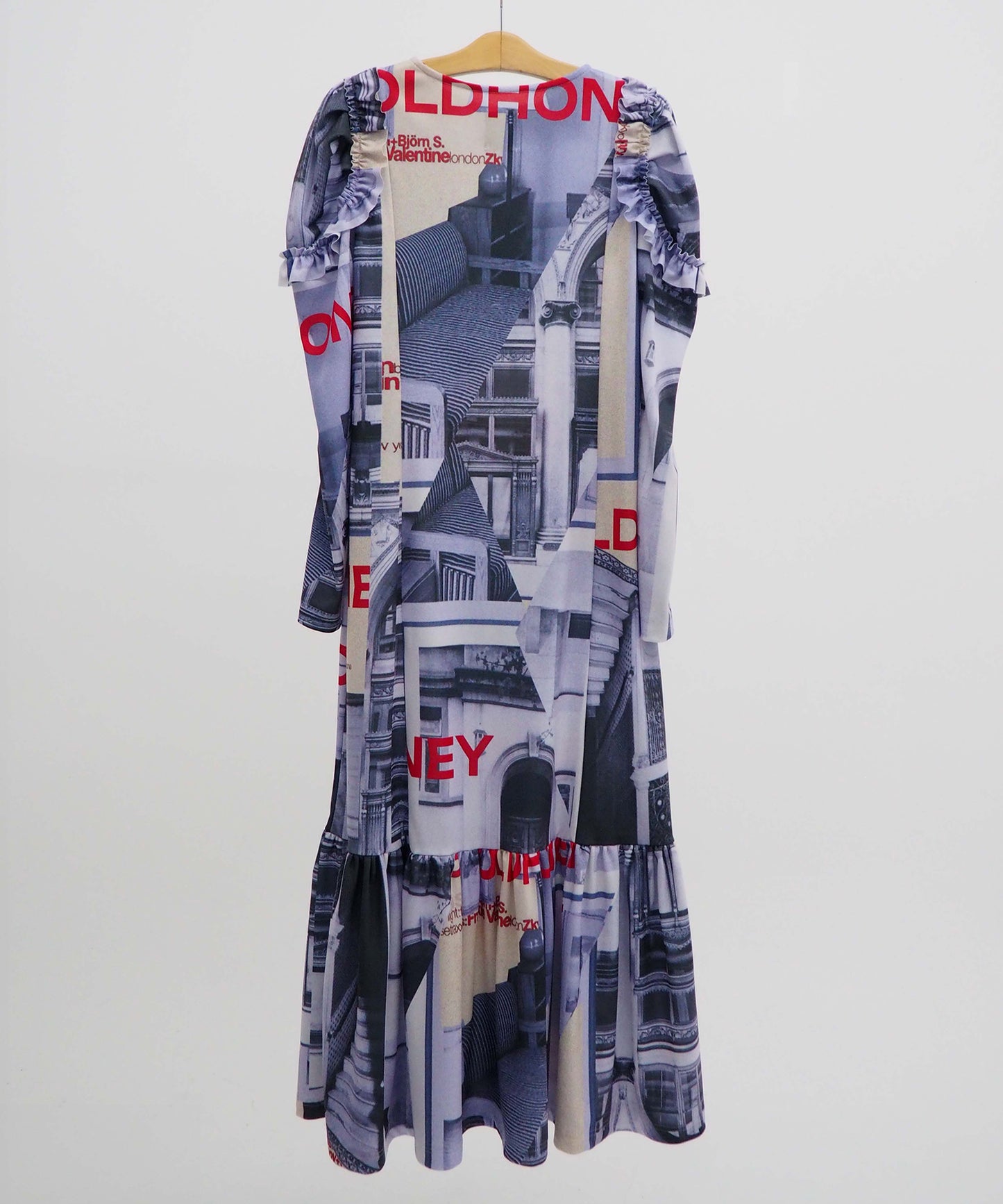 64℃ dress