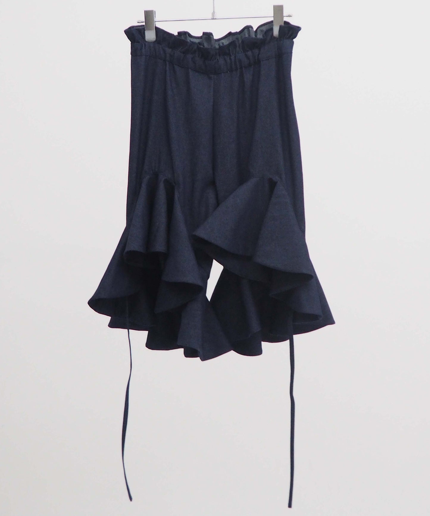 66℃ pants