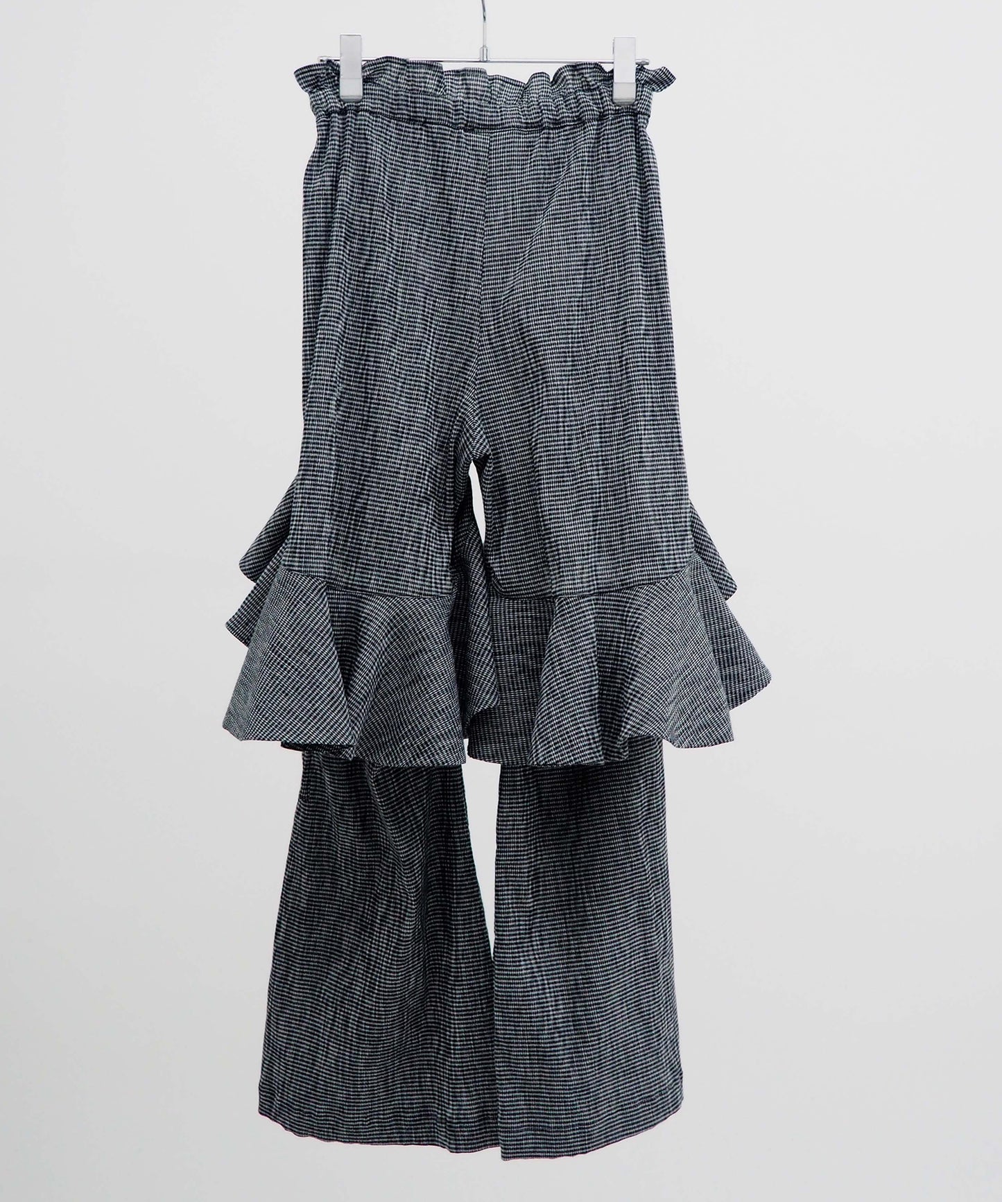 66℃ pants