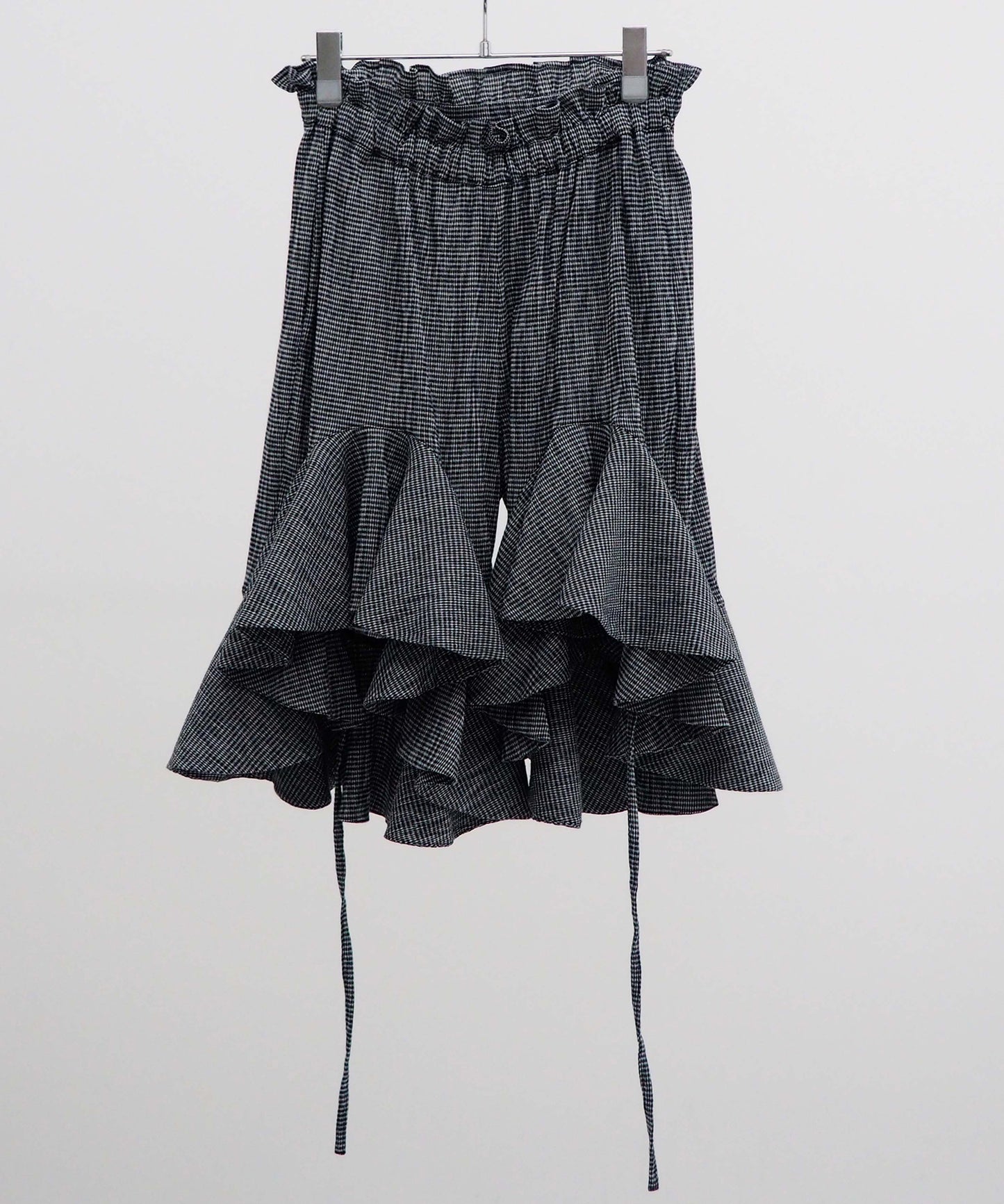 66℃ pants