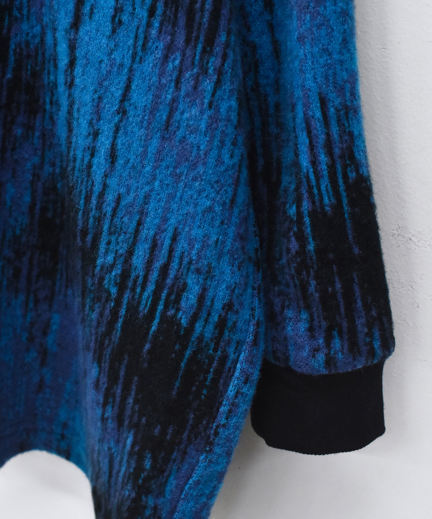 DIM MOHAIR PULLOVER