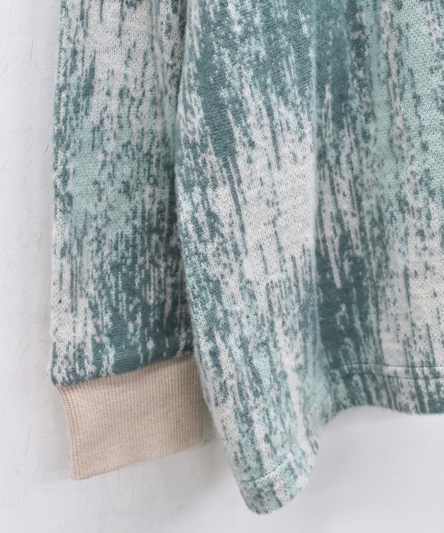 DIM MOHAIR PULLOVER
